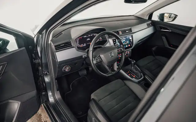 Seat Arona view 11