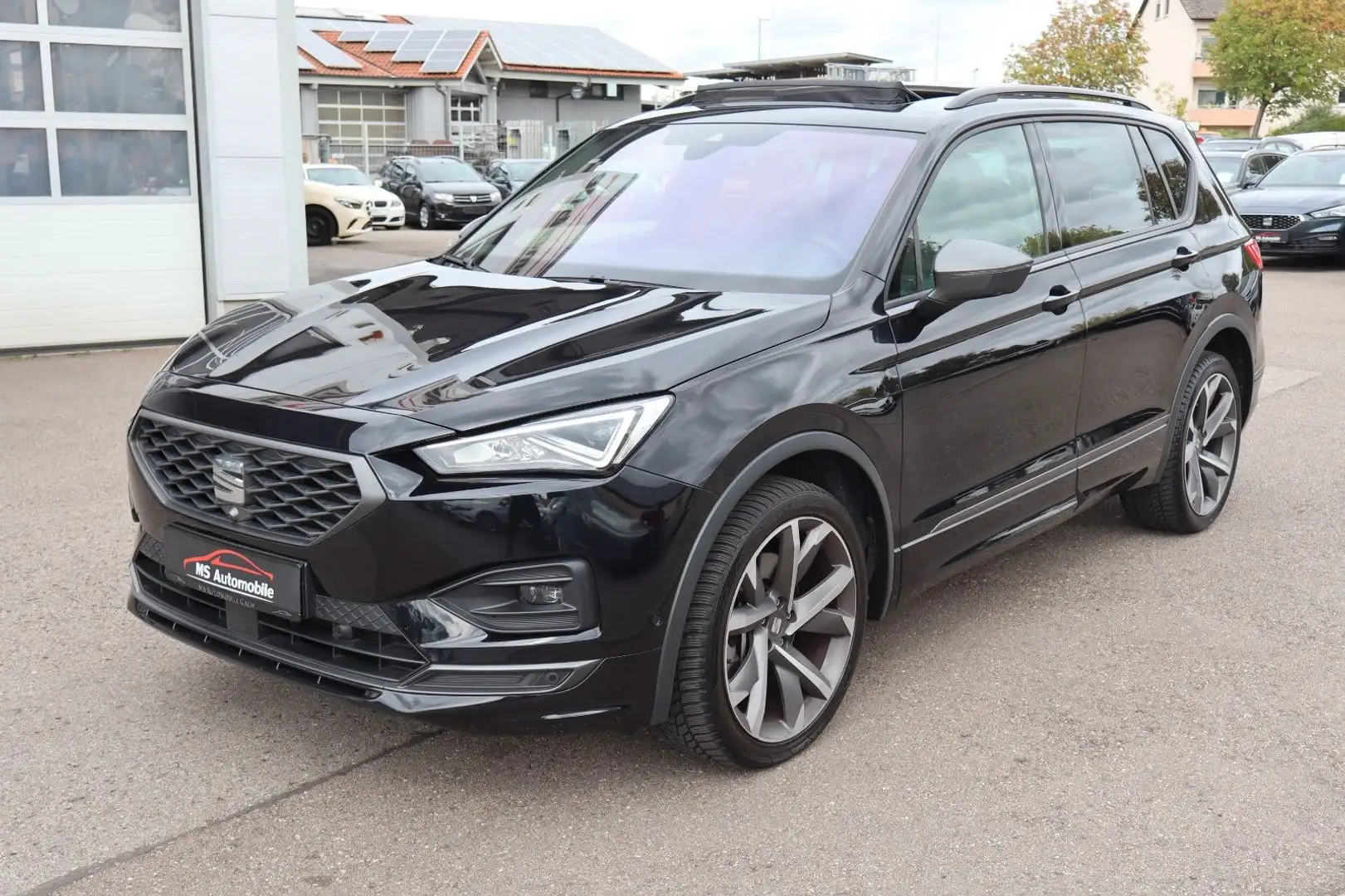 SEAT Tarraco 2.0TSI FR 4Drive DSG_7Sitz_ACC_360°_Pano Schwarz - 1