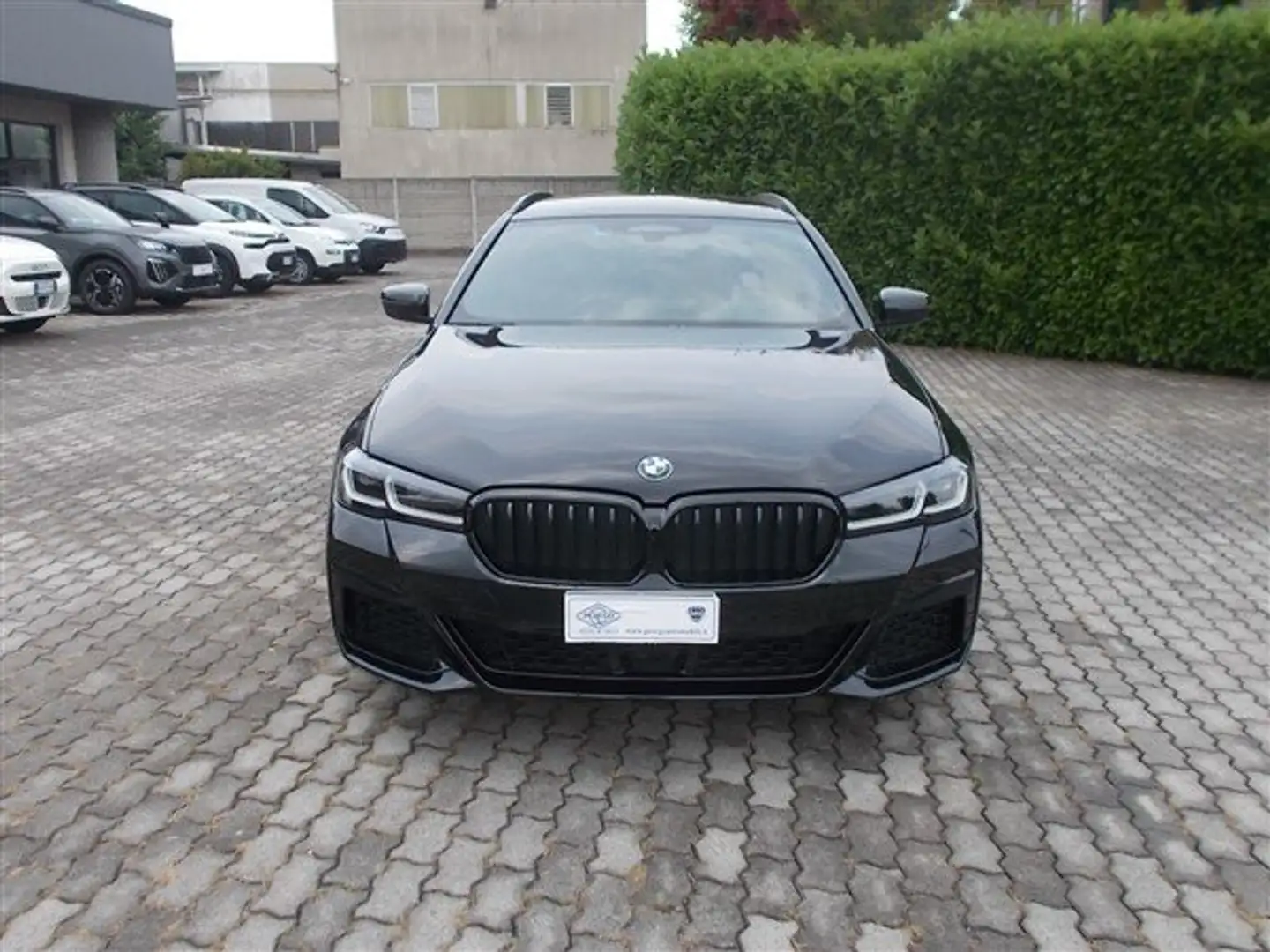BMW 520 520d Touring mhev 48V xdrive Msport auto Noir - 1
