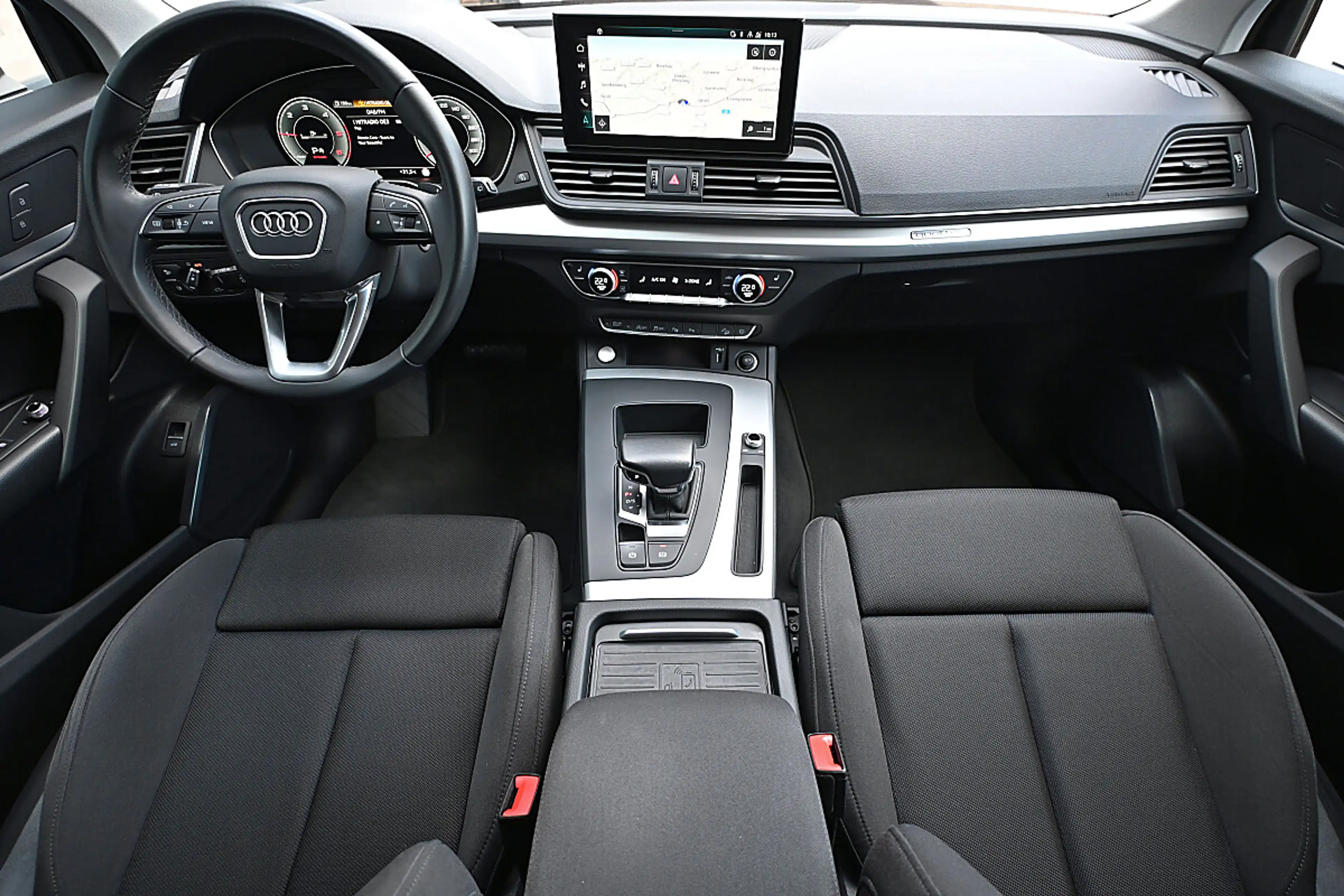 Audi Q5 Sportback 40 TDI quattro advanced S-tronic LED,... — photo 14