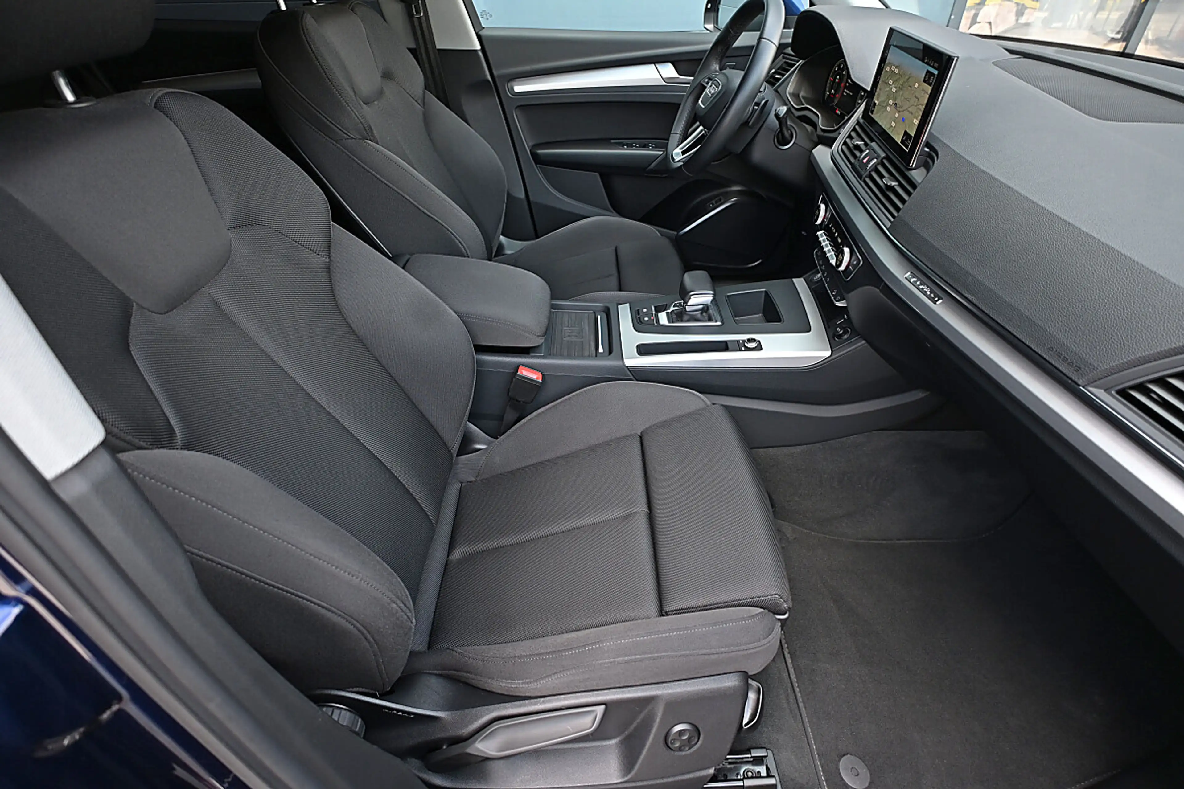 Audi Q5 Sportback 40 TDI quattro advanced S-tronic LED,... — photo 11