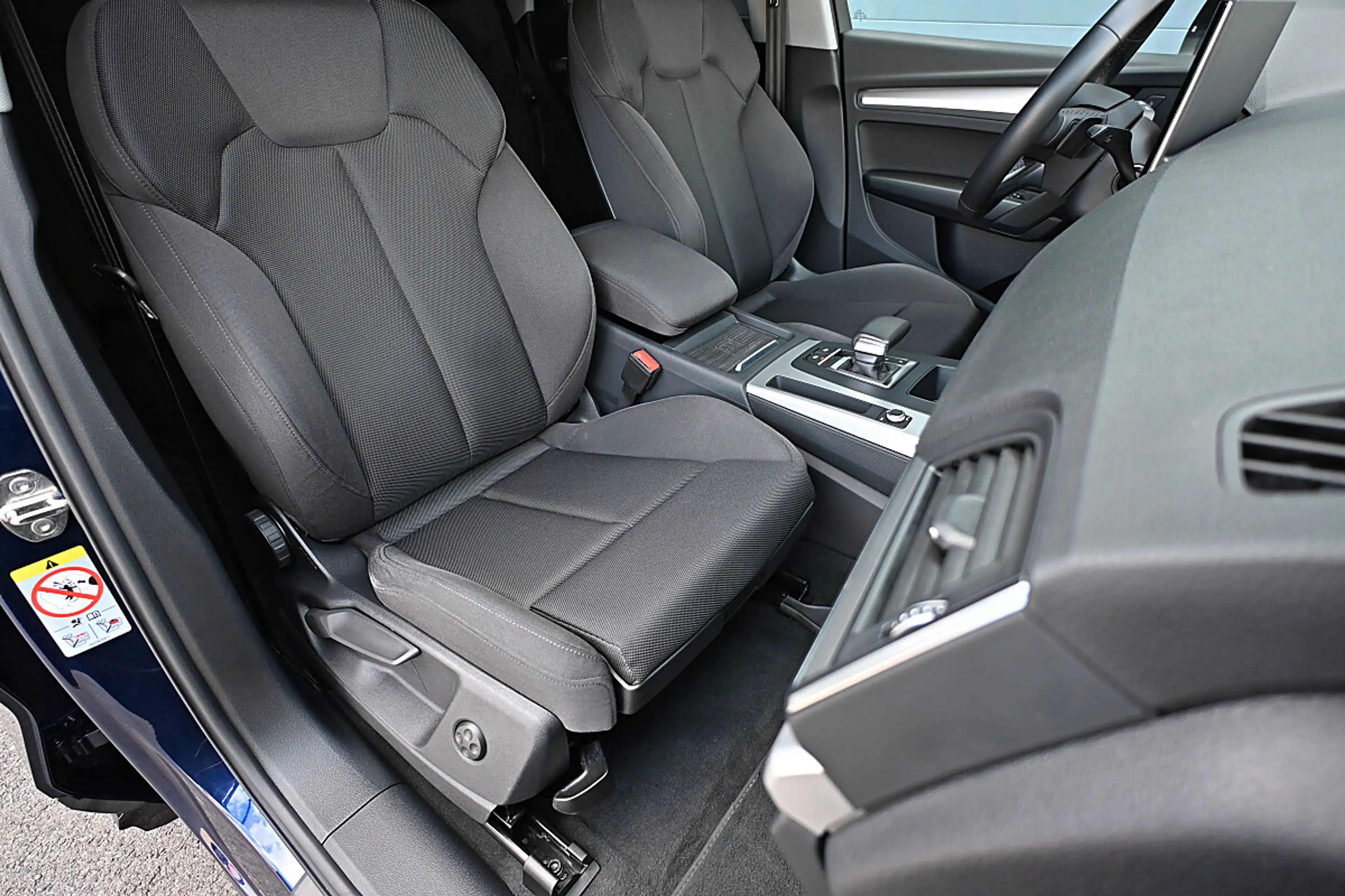 Audi Q5 Sportback 40 TDI quattro advanced S-tronic LED,... — photo 12