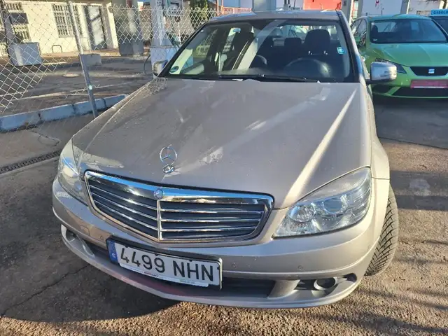Mercedes-Benz C 230 Avantgarde 7G