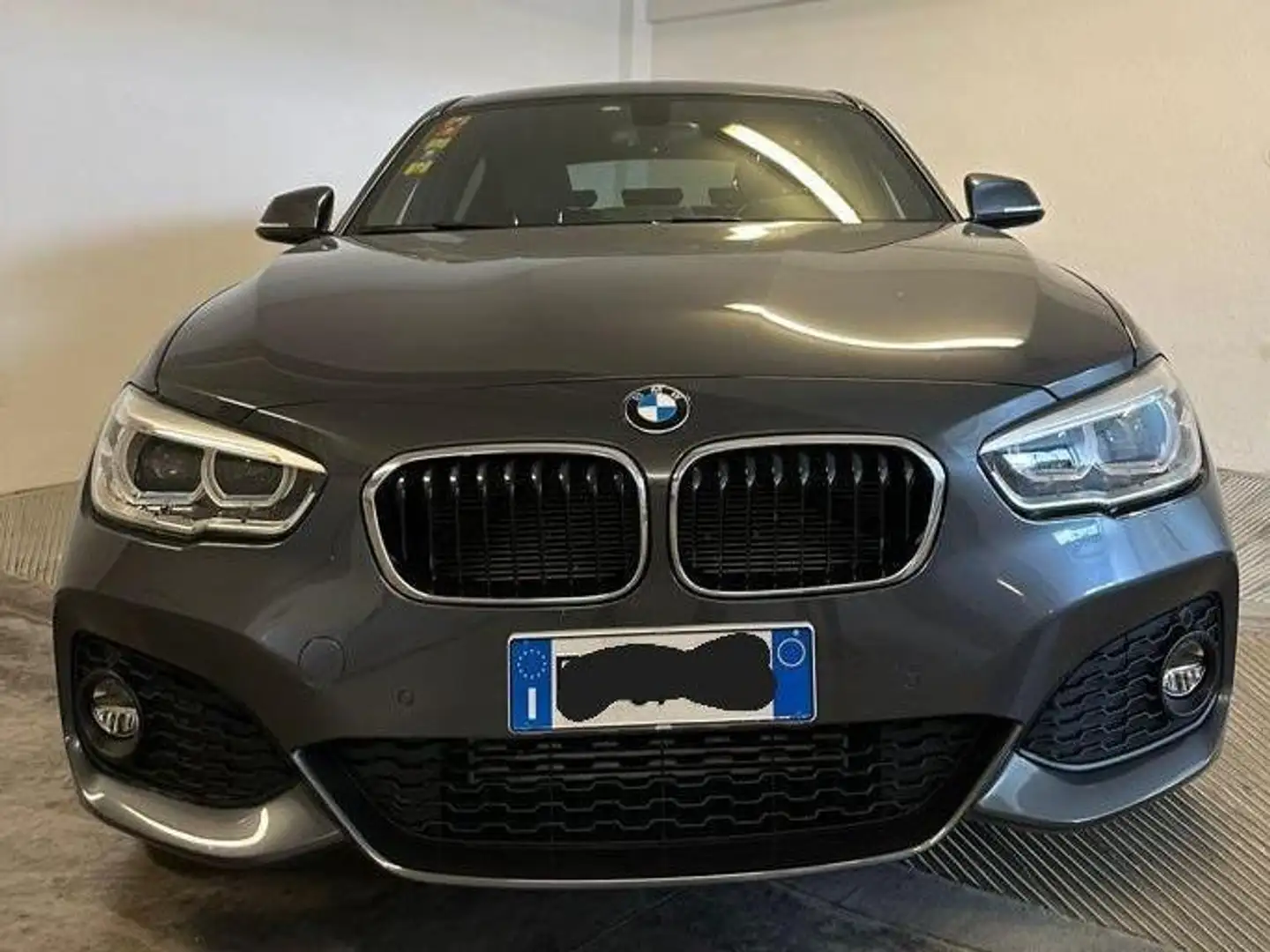 BMW 114 Serie+1+F/20-21+2015+114d+Msport+5p Gris - 1