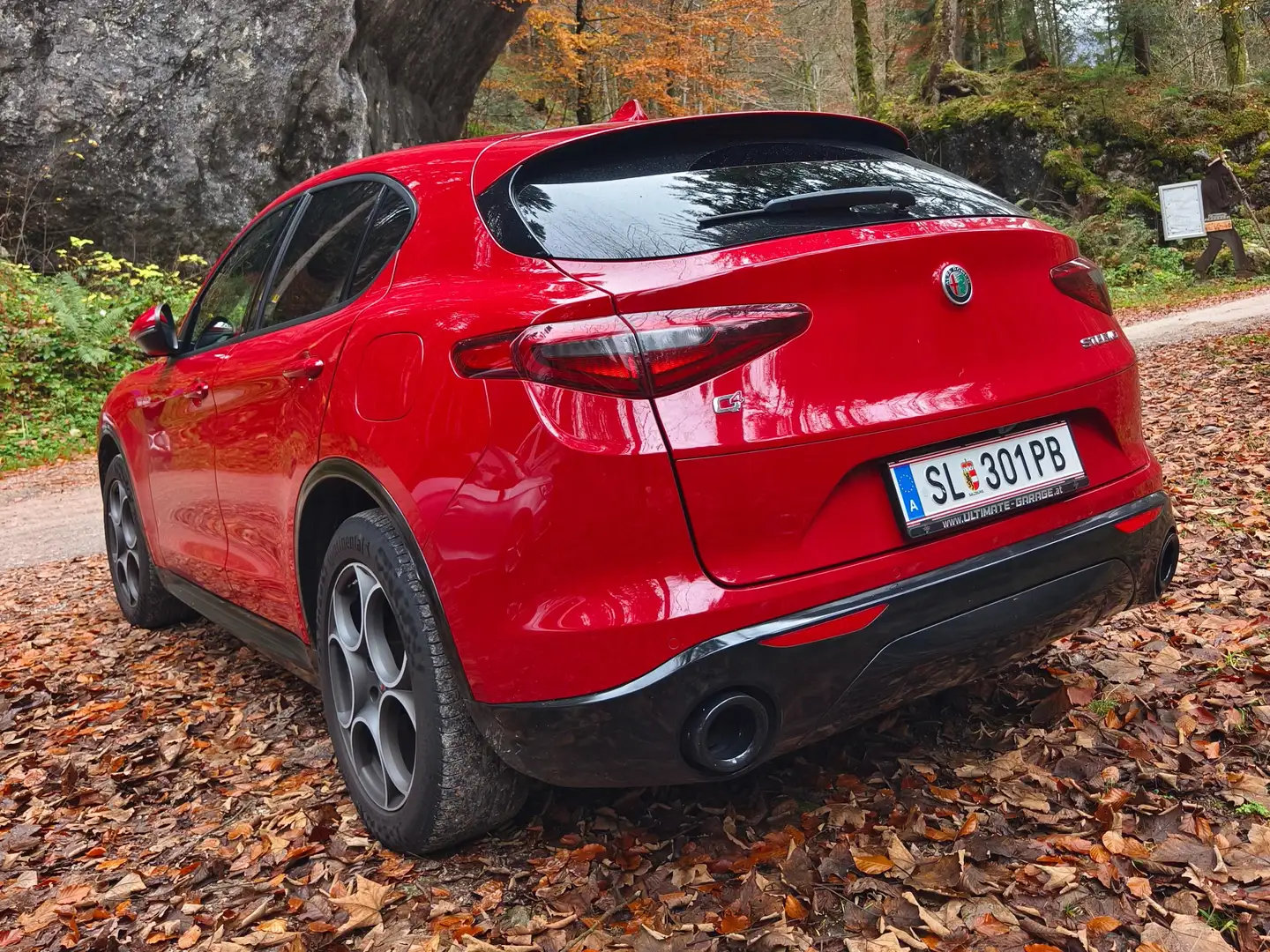 Alfa Romeo Stelvio Stelvio 2,2 ATX AWD Rot - 2