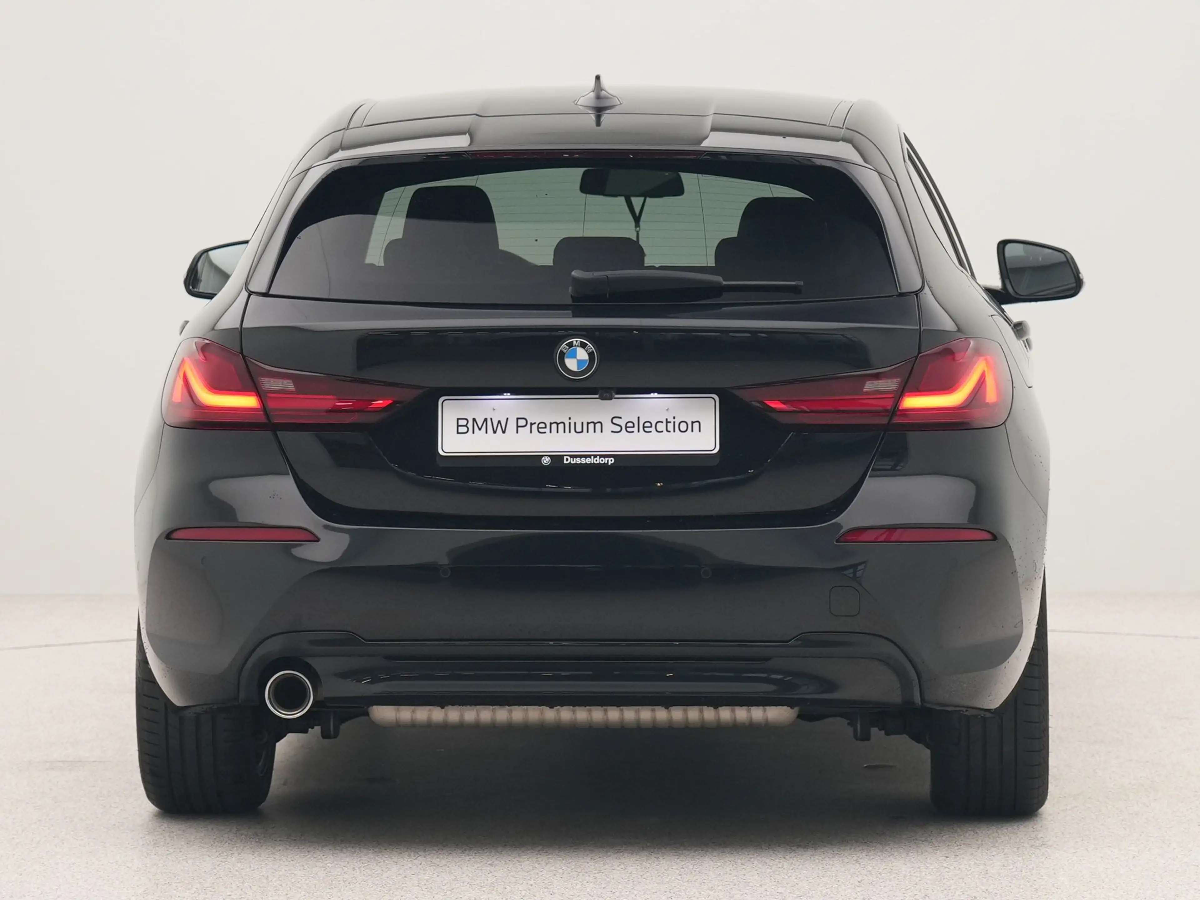 BMW 118 1-serie 118i Introduction Edition — photo 9