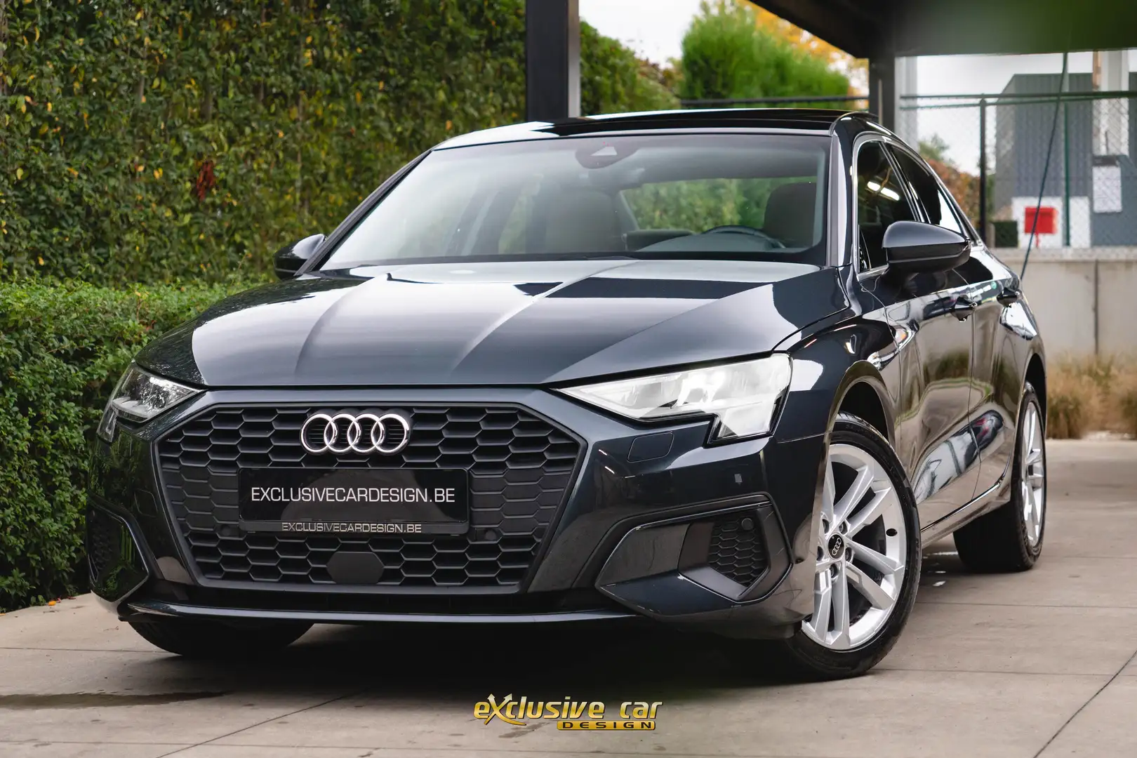 Audi A3 berline 30 TFSI 1.0 S tronic /Pano/B&O/ACC/LED/DAB Gris - 1