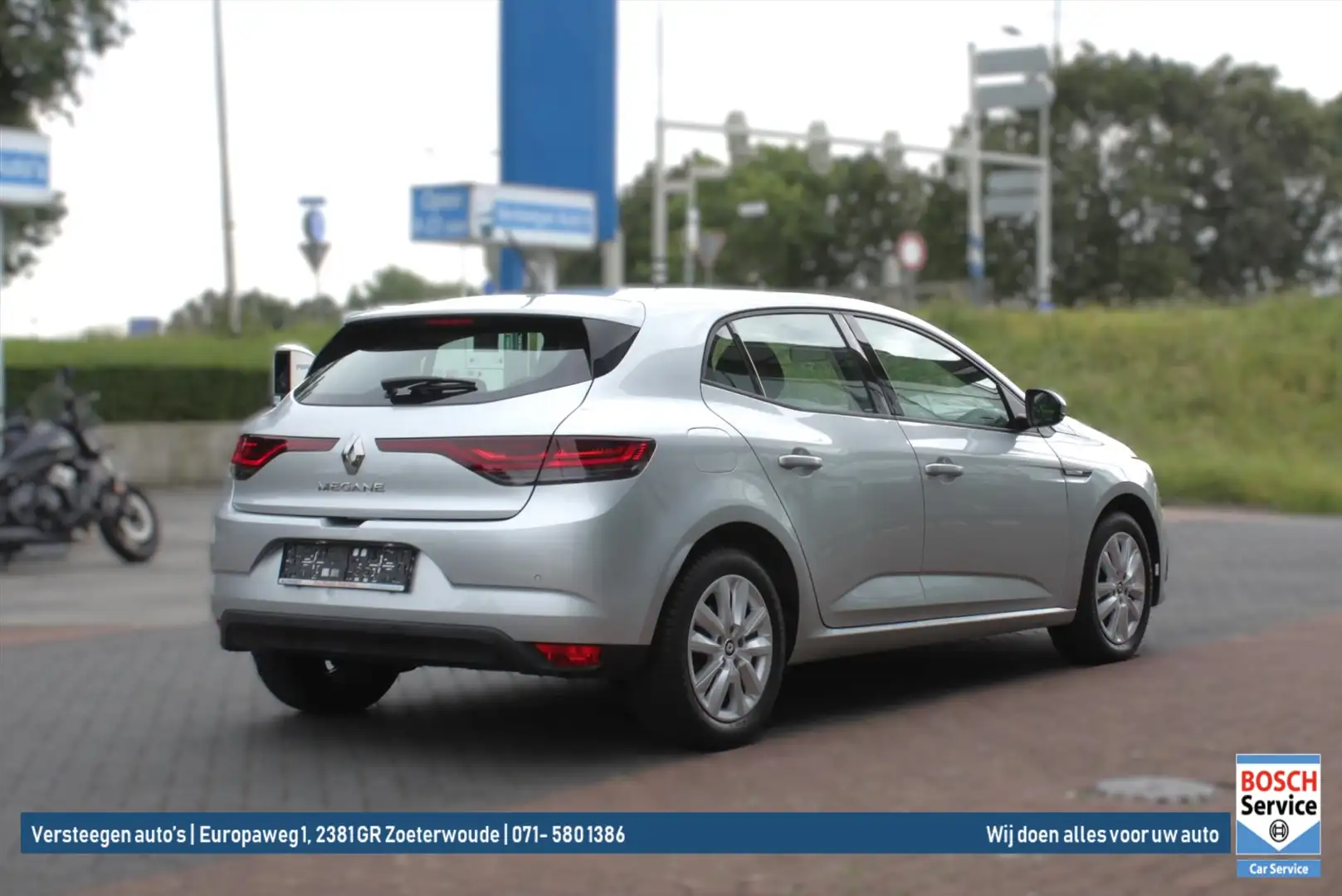 Renault Megane 1.0 TCe 115pk GPF Zen Zilver - 2