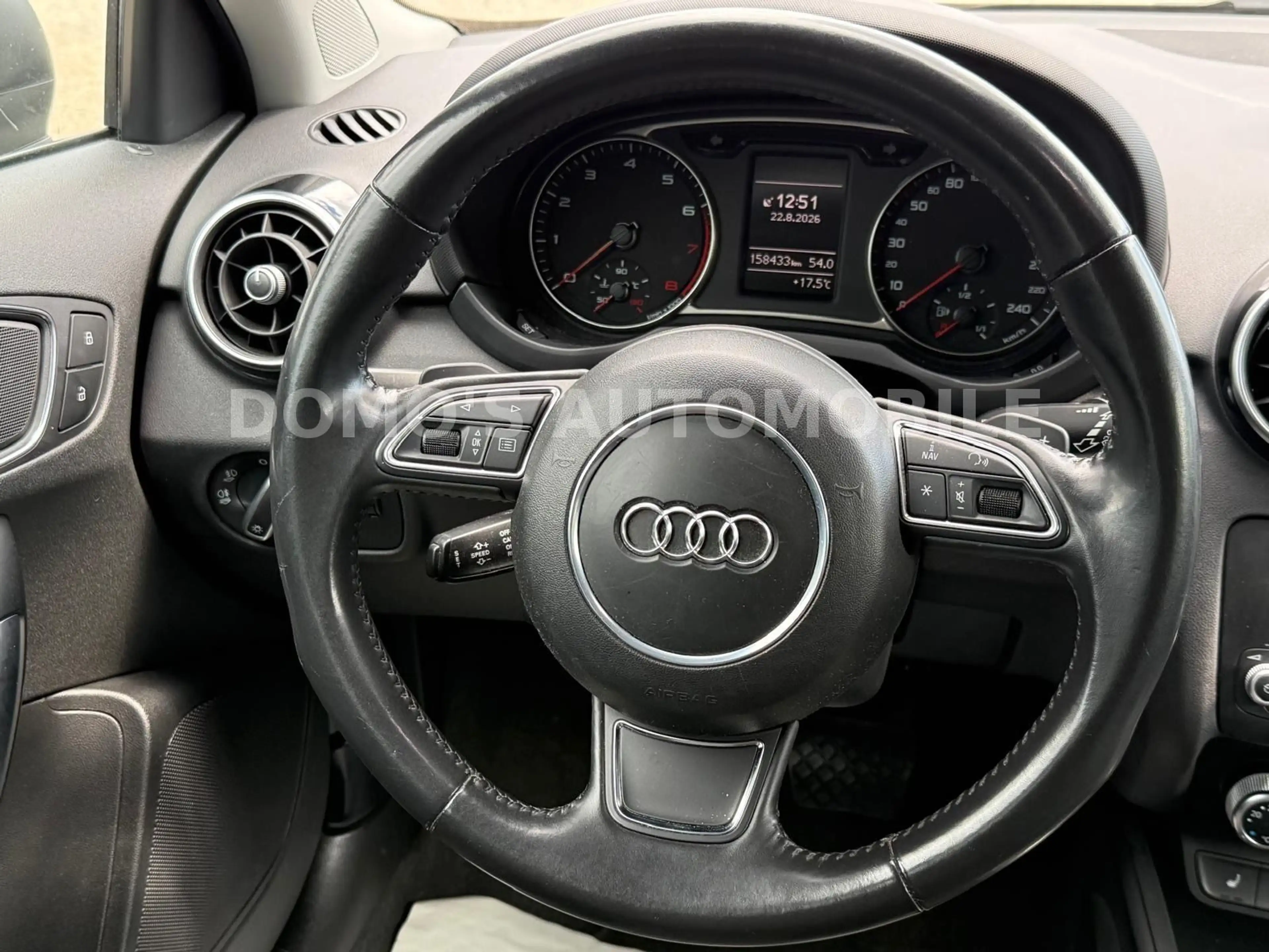 Audi A1 Sportback ambition/S-Tronic/Bi-Xenon/5 Türer — photo 13