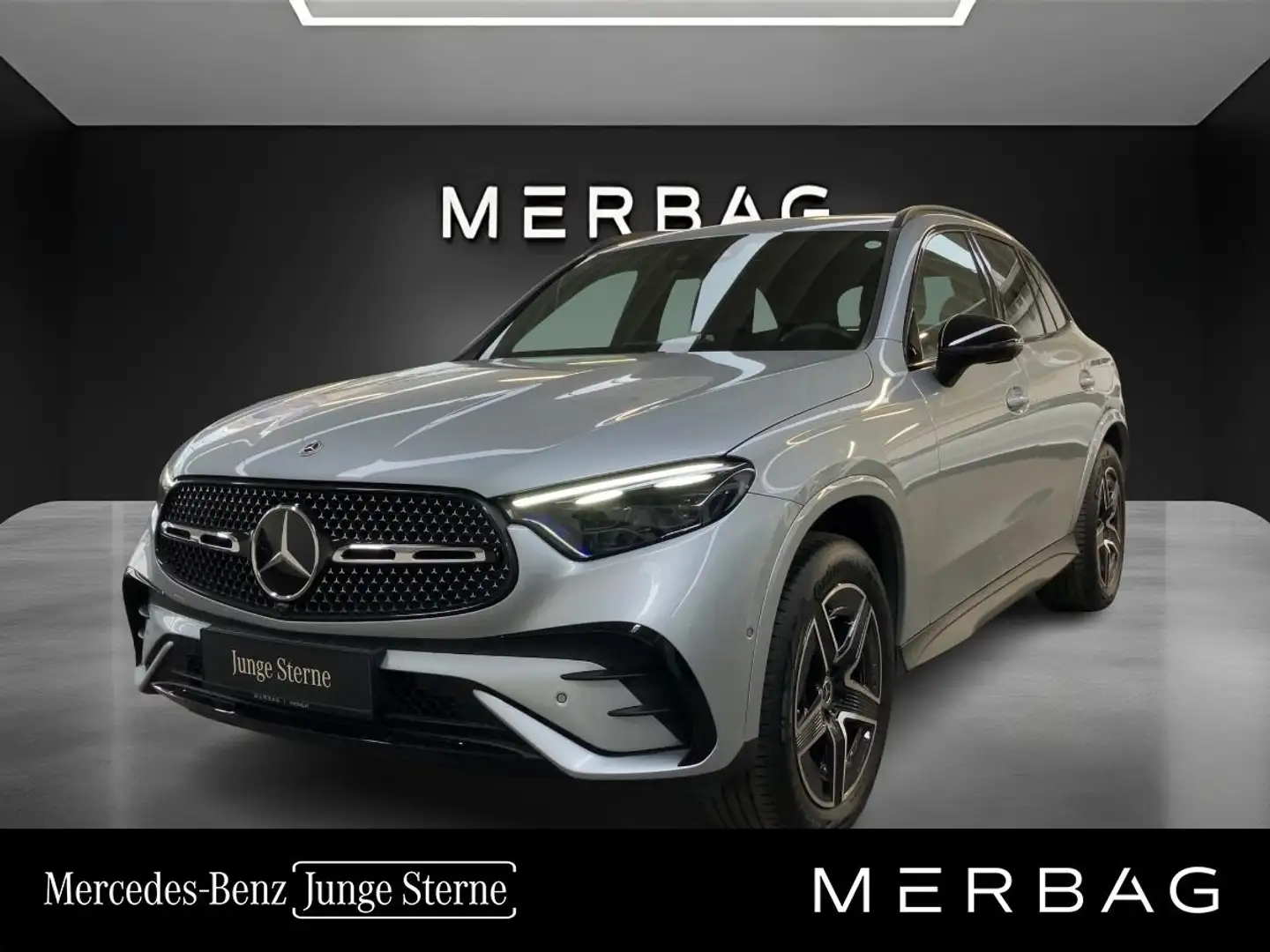 Mercedes-Benz GLC 300 de 4MATIC Österreich-Edition AMG Line Plateado - 1