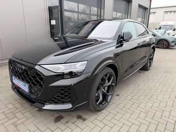 RS Q8 performance 4.0 TFSI quattro*VOLL*NP210000