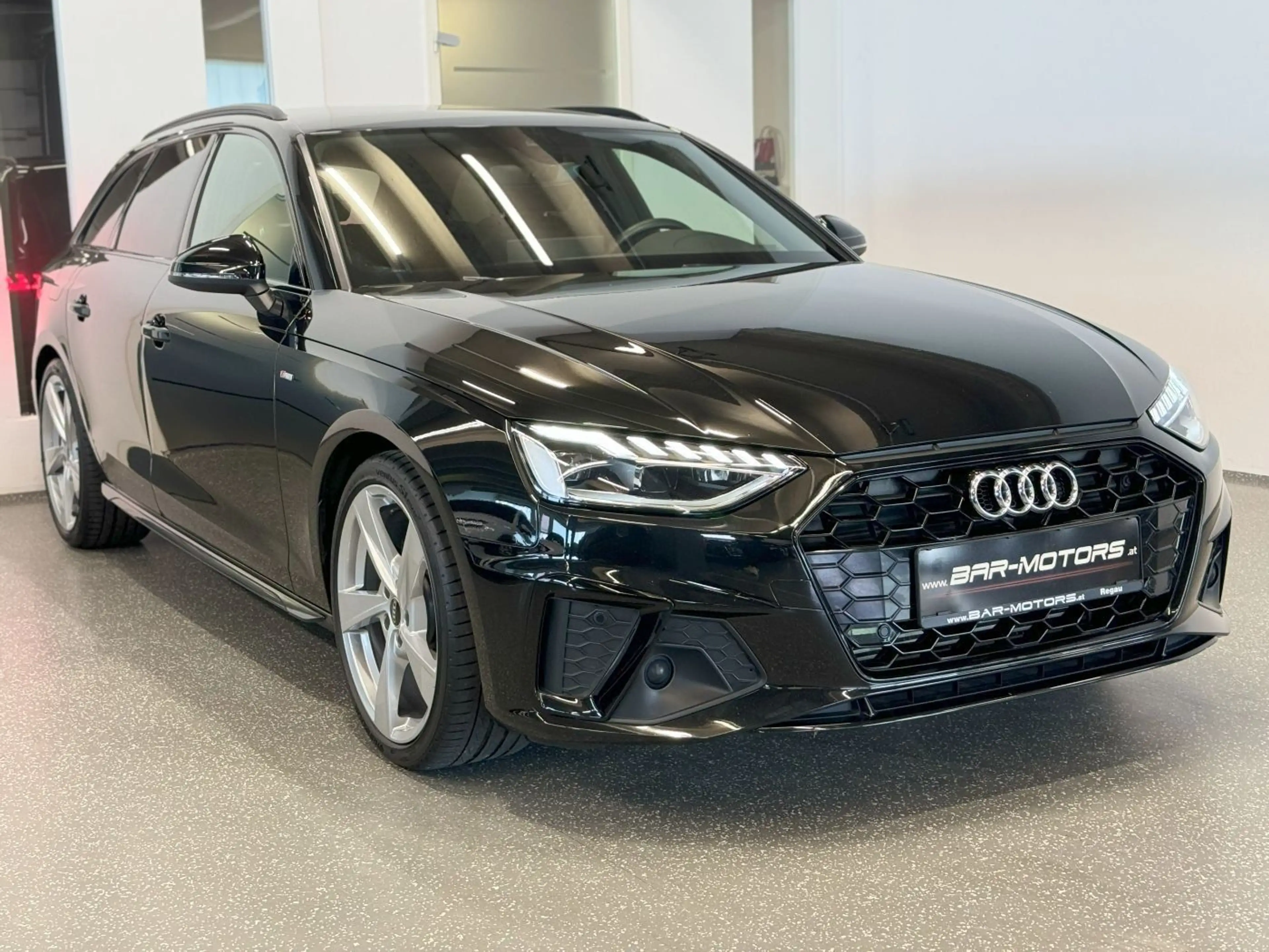 Audi A4 35 2.0 TFSI *3xS-LINE*AHK*VIRTUAL*ACC*LANE*KAMERA — photo 3