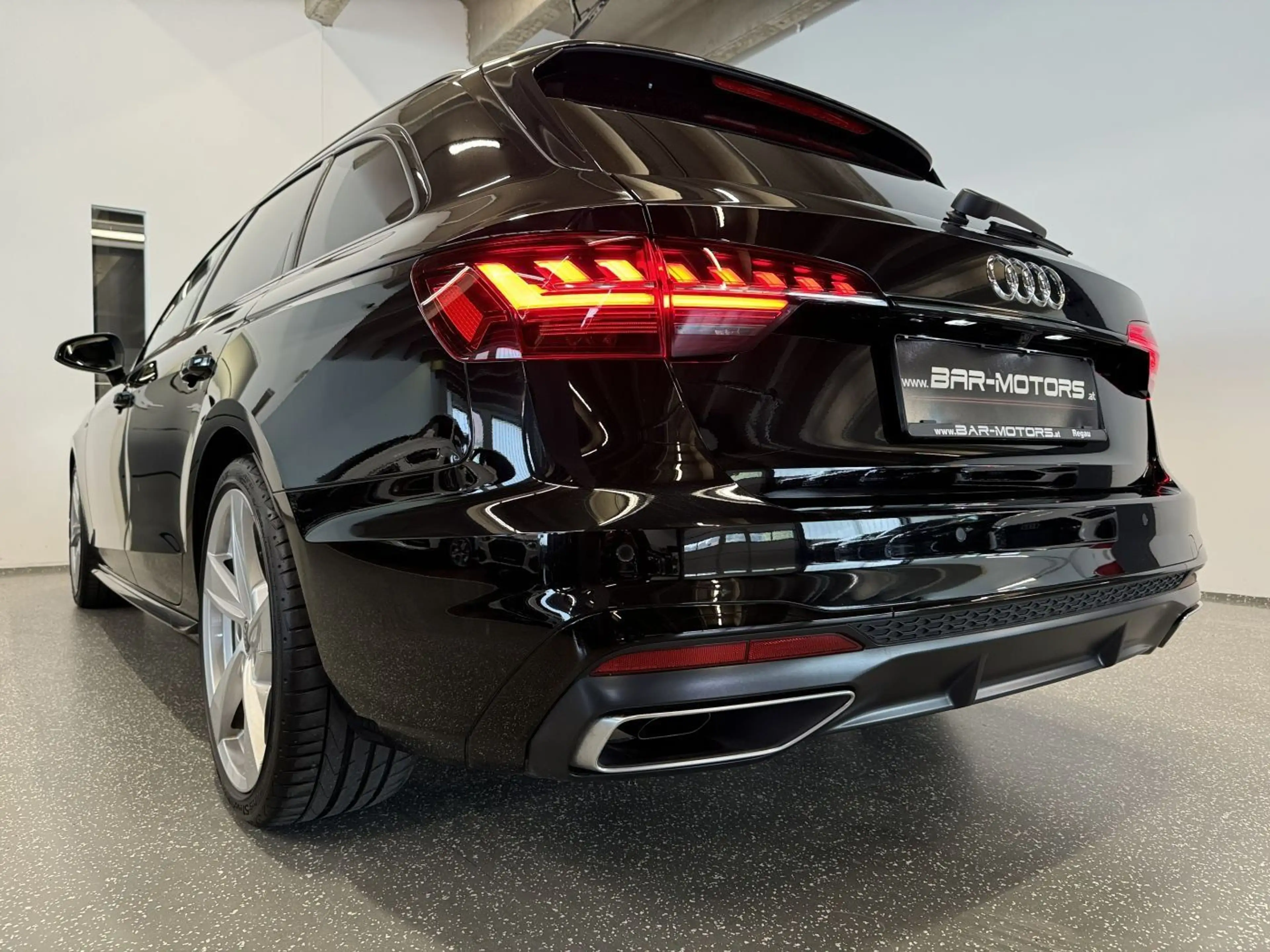 Audi A4 35 2.0 TFSI *3xS-LINE*AHK*VIRTUAL*ACC*LANE*KAMERA — photo 15