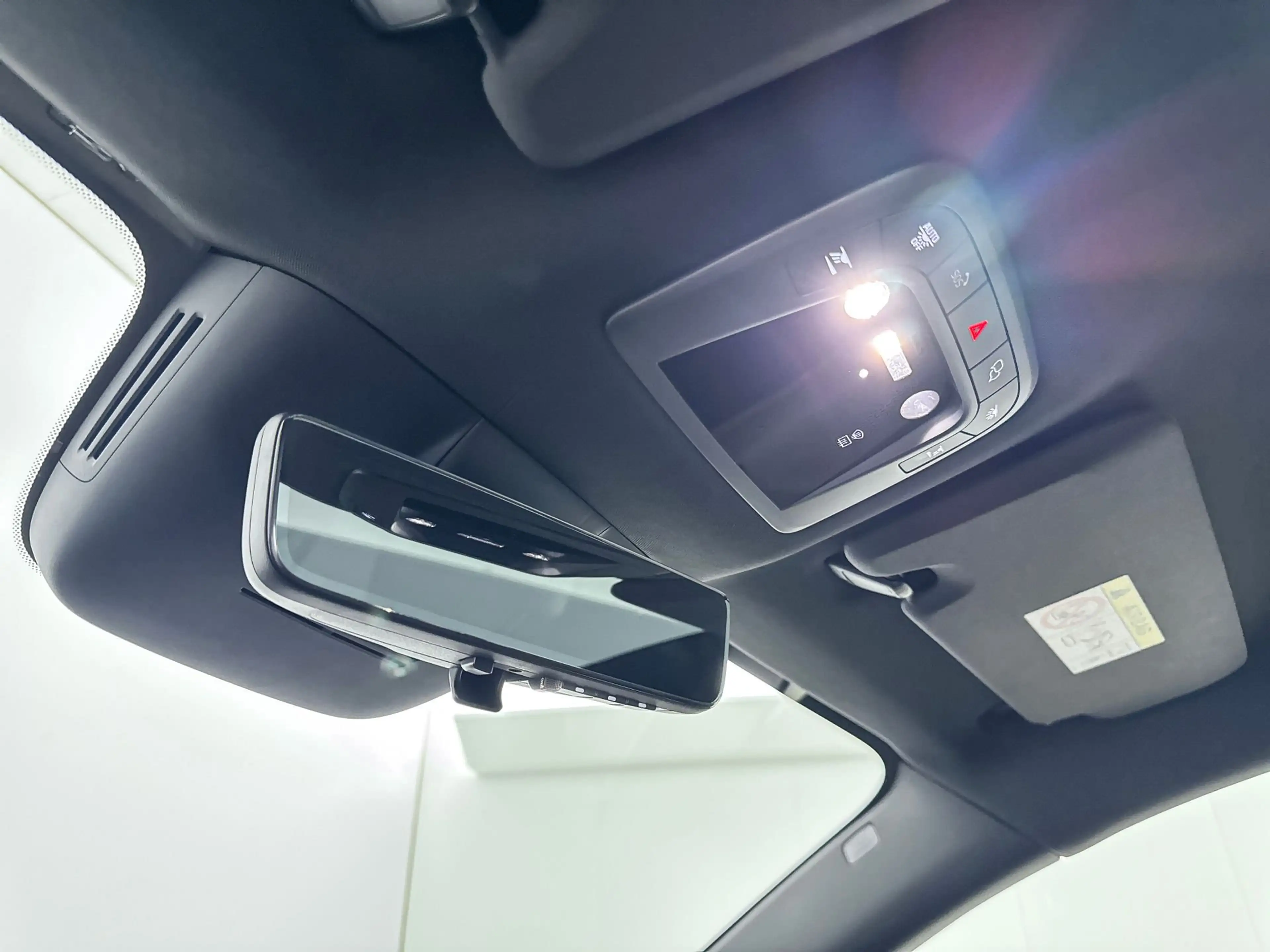Volvo ES90 Twin Performance 106kWh Ultra | Full Matt PPF | He — photo 28