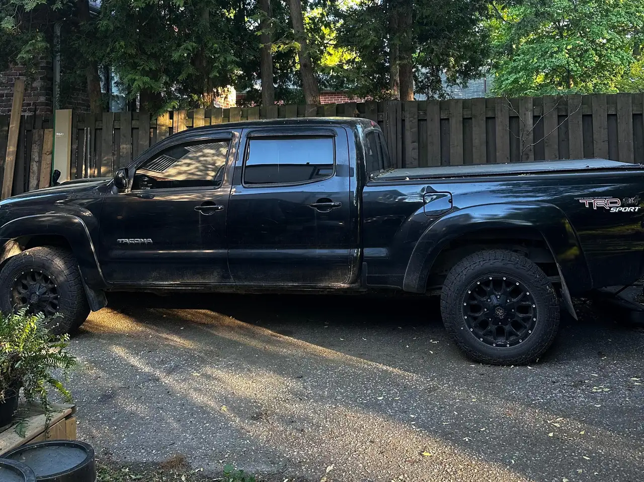 Toyota Tacoma снимка Toyota Tacoma