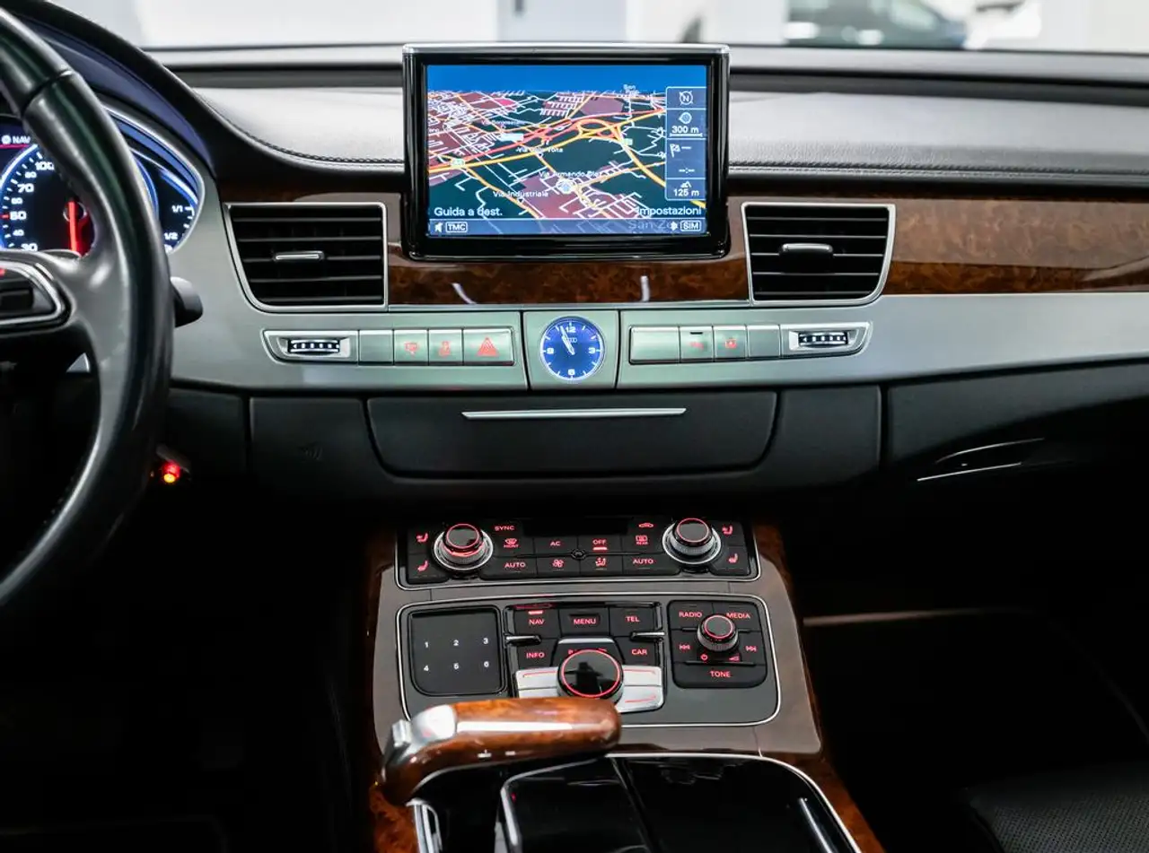 2012 Audi A8 L 6.3 W12 quattro tiptronic -LUNGA-1 PROPRIETARIO, photograph 12