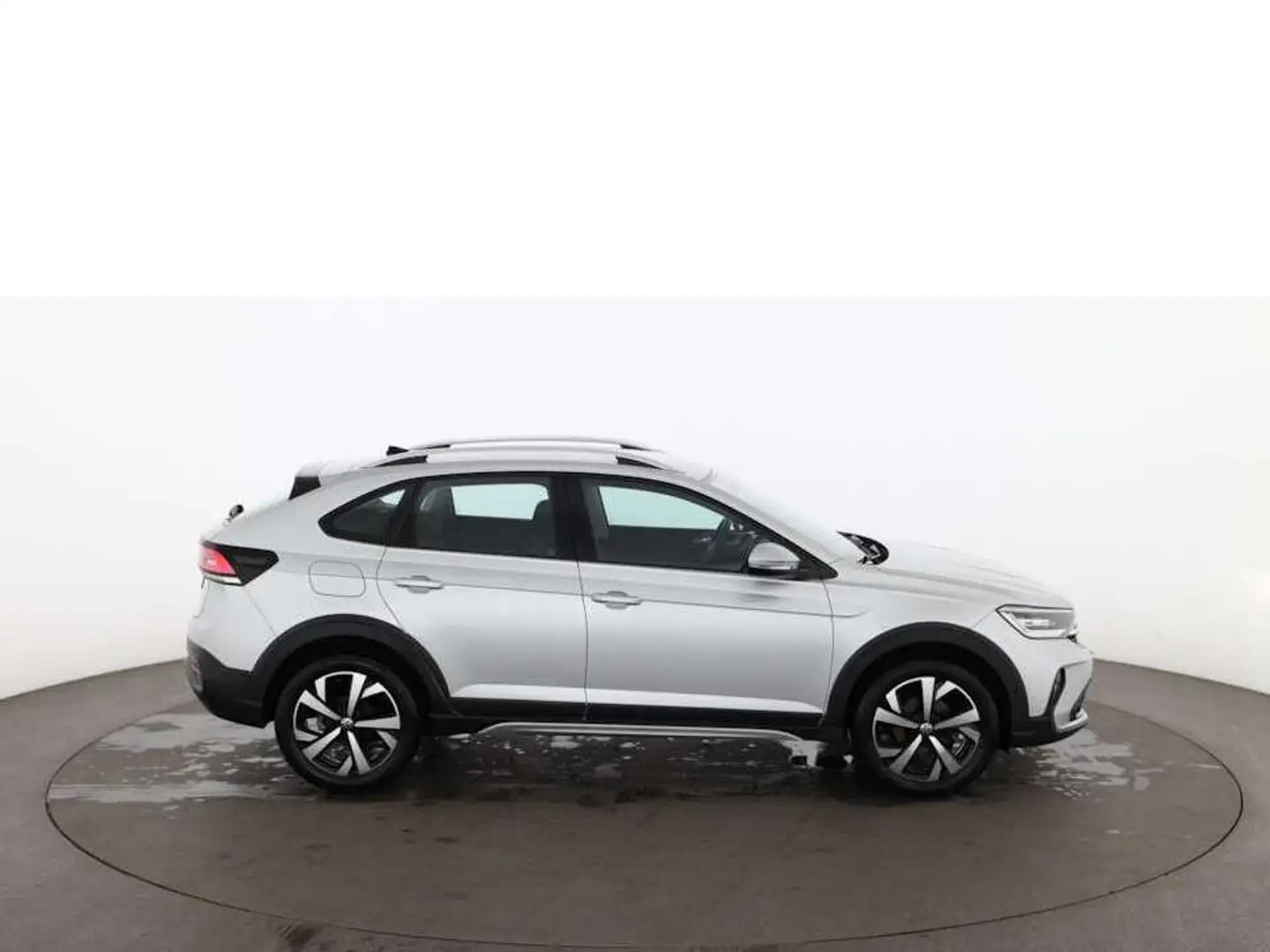 Volkswagen Taigo 1.0 TSI Style Aut MATRIX RADAR SITZHZG TEMP Silber - 2