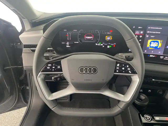 Audi A6 view 13