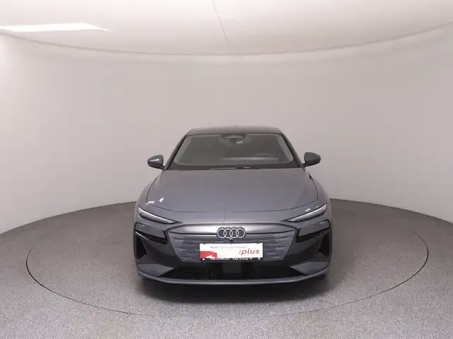 Audi A6 view 3