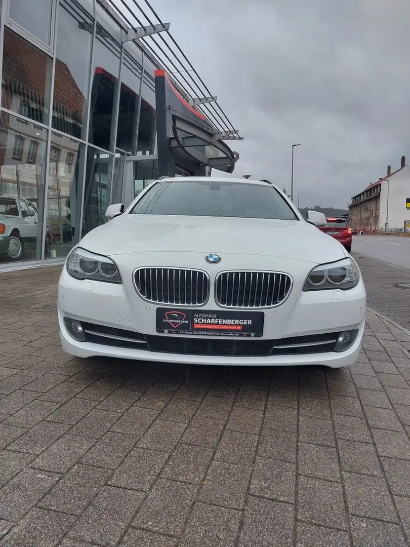BMW 530 d Touring+M+HUD+8Fach+AHK Weiß - 2