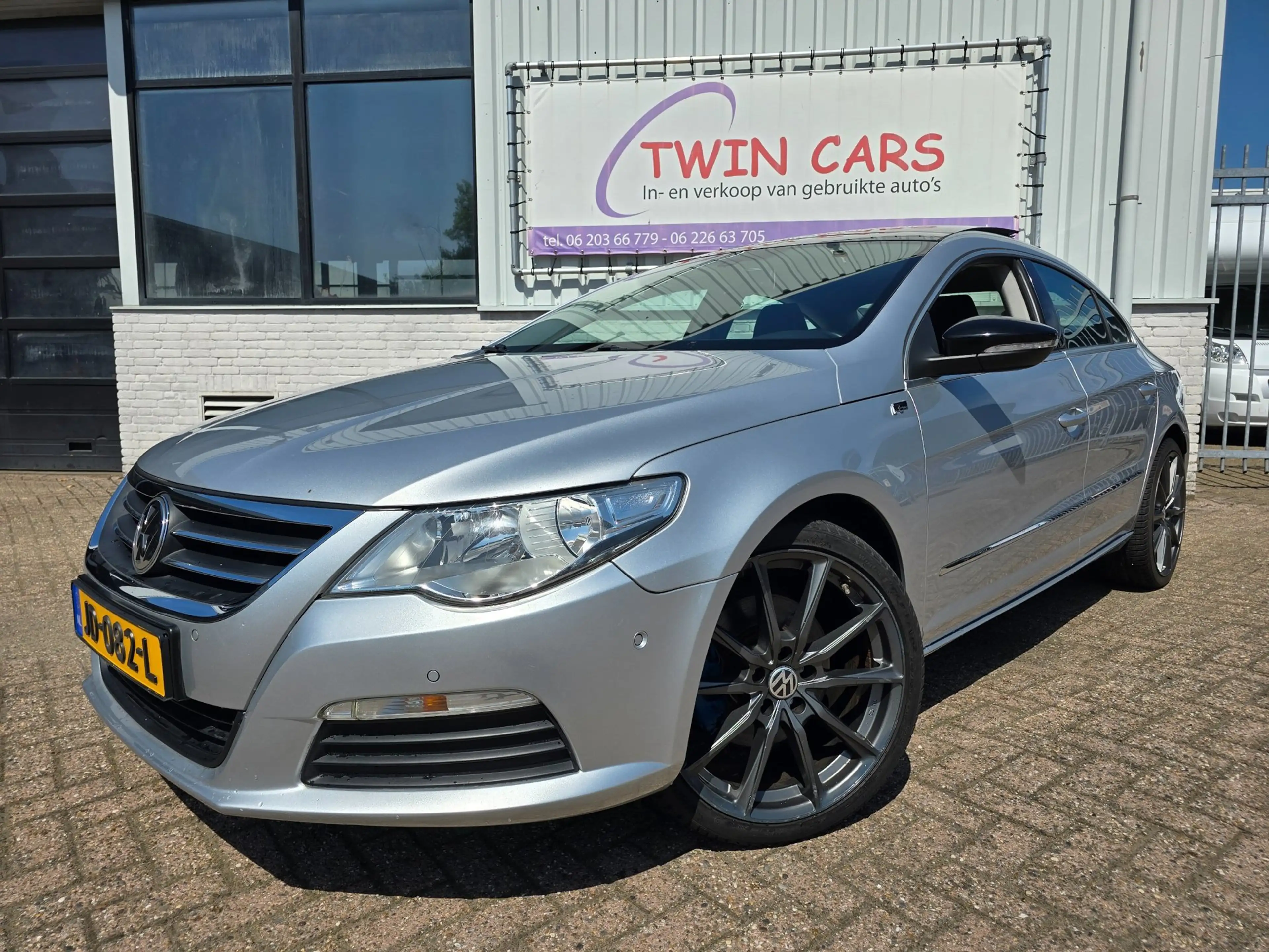 Volkswagen Passat CC 1.8 TSI 4p. PANO LEER NAVI — photo 3