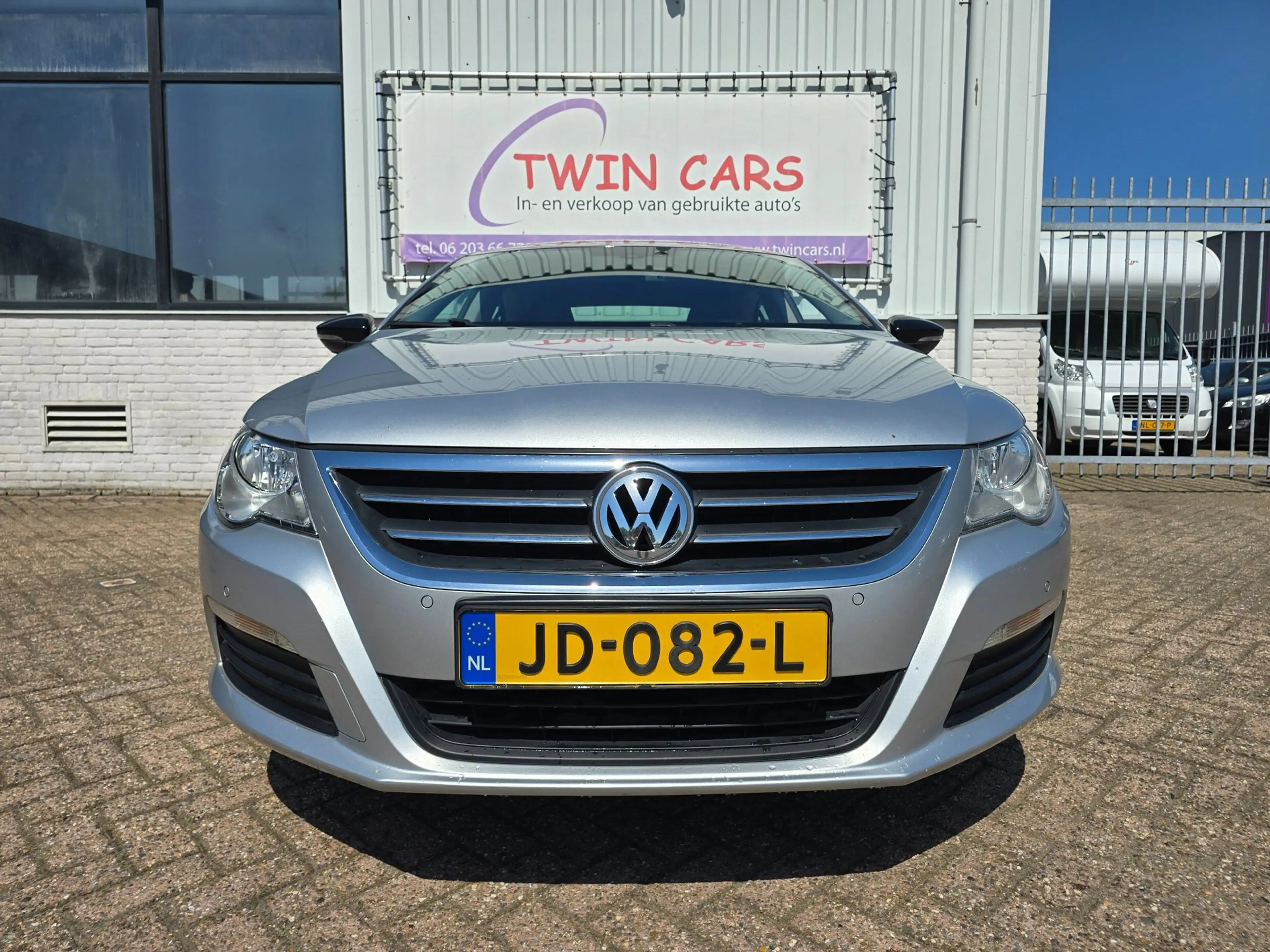 Volkswagen Passat CC 1.8 TSI 4p. PANO LEER NAVI — photo 2