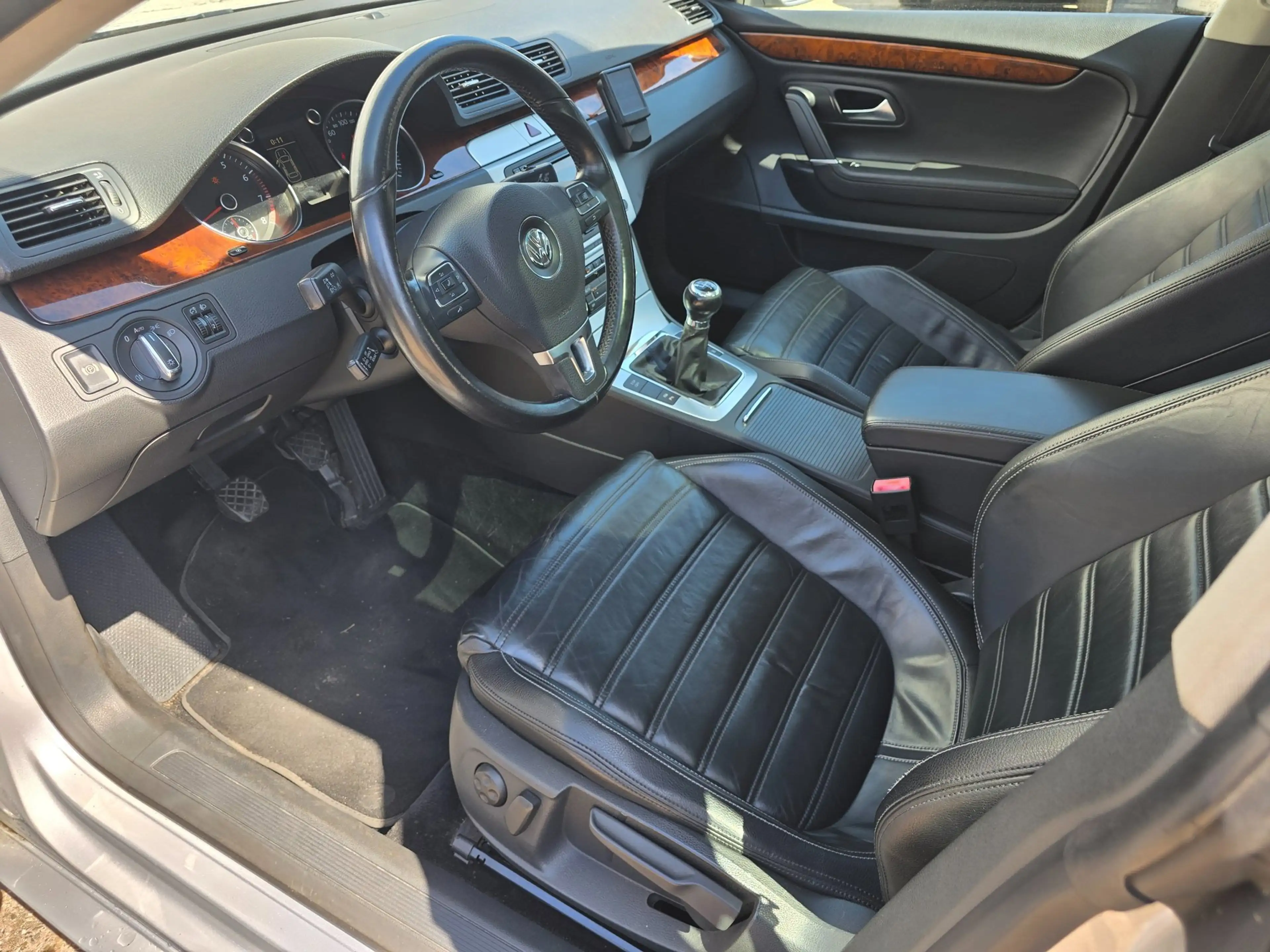Volkswagen Passat CC 1.8 TSI 4p. PANO LEER NAVI — photo 14