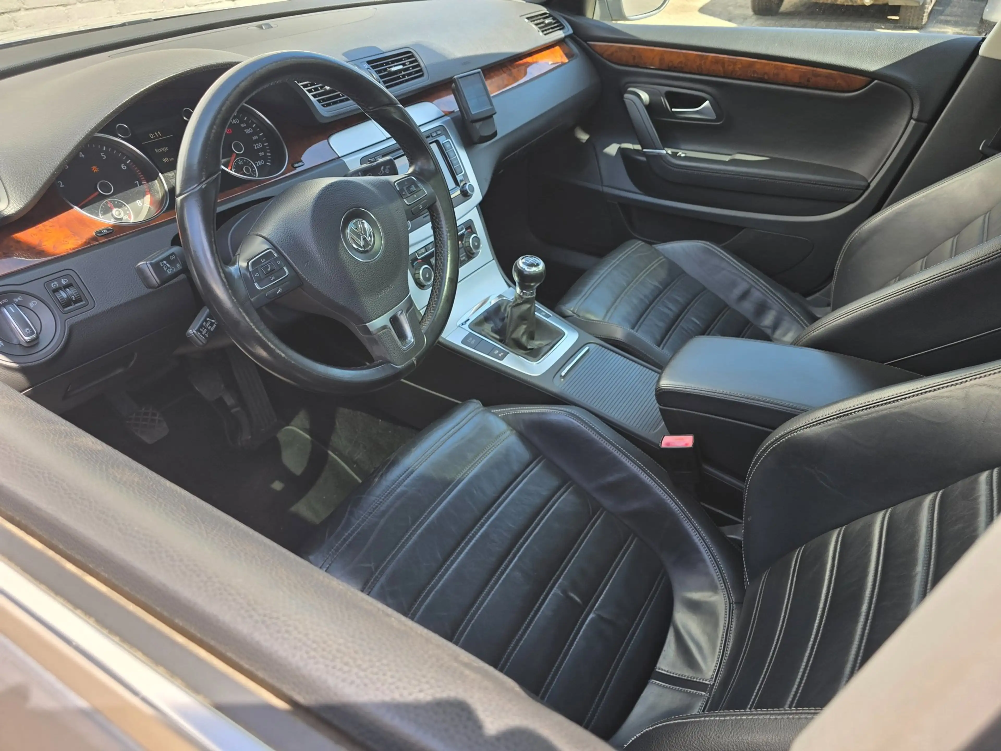 Volkswagen Passat CC 1.8 TSI 4p. PANO LEER NAVI — photo 13