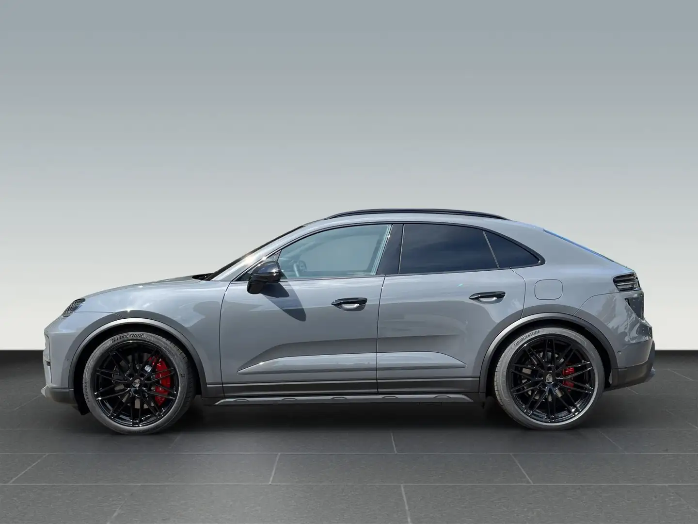Porsche Macan Turbo Pano.,Privacy,Head-Up,Sport Chrono,I Серый - 2