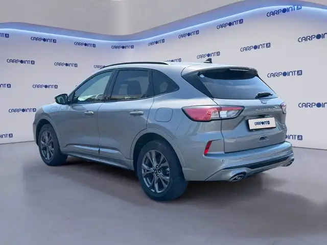 Ford Kuga view 3