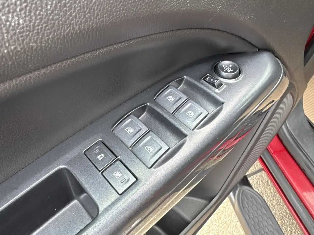 GMC Canyon photo GMC Canyon