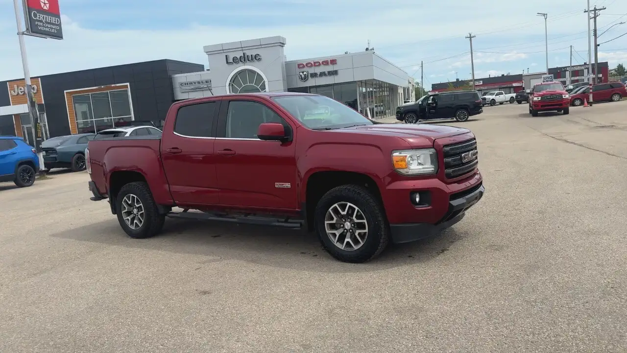 GMC Canyon photo GMC Canyon