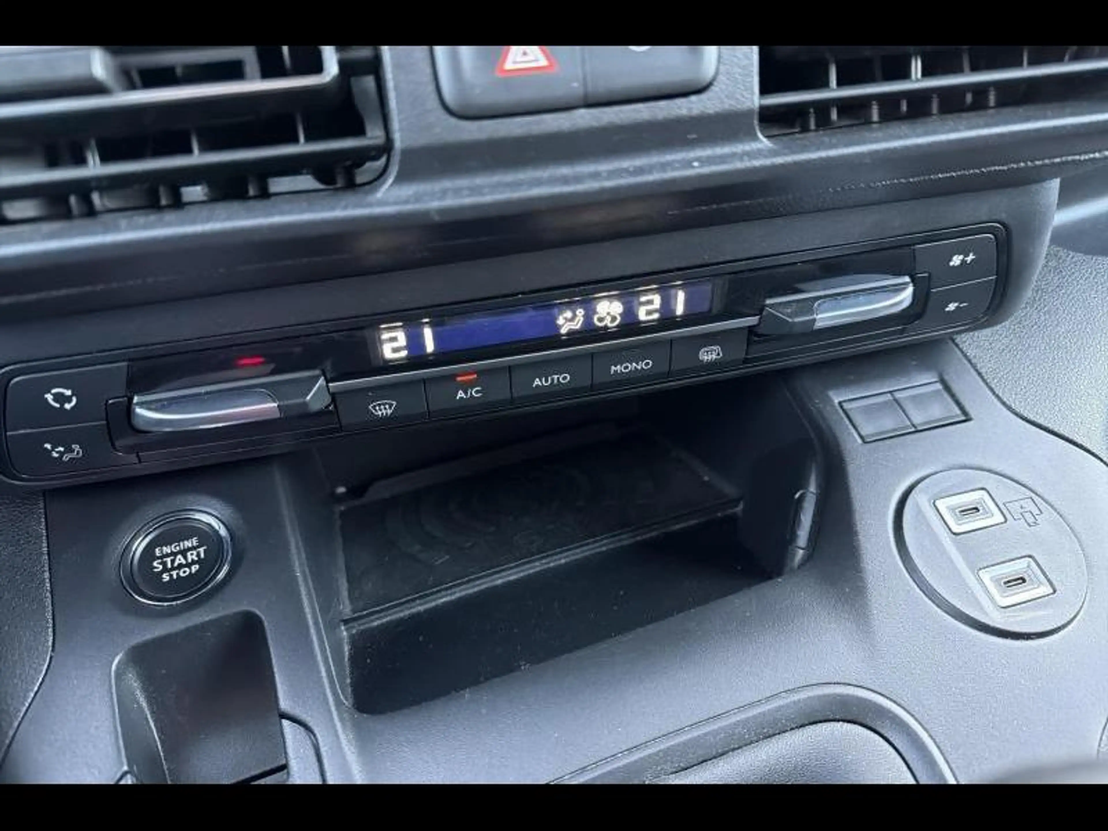 Peugeot Partner 3PL-CLIM-CAMERA-VLOER-CARPLAY — photo 11