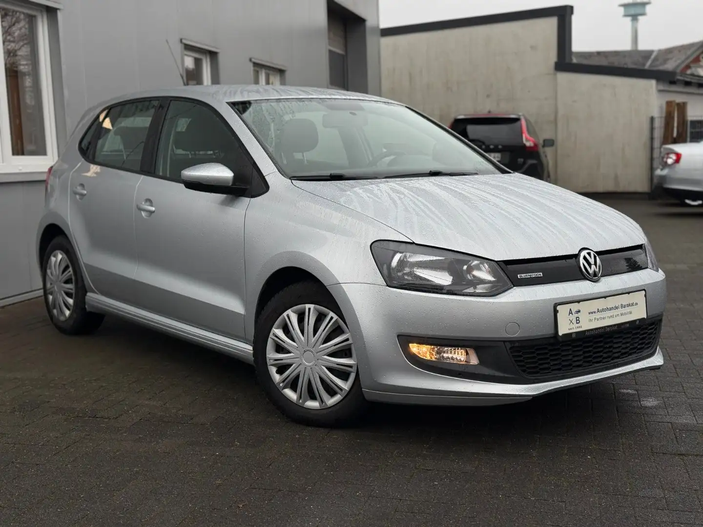 Volkswagen Polo V 1.2 TDI Sport BMT 75PS KLIMA TÜV&Service Silber - 1