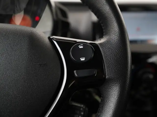 Peugeot 108 view 9