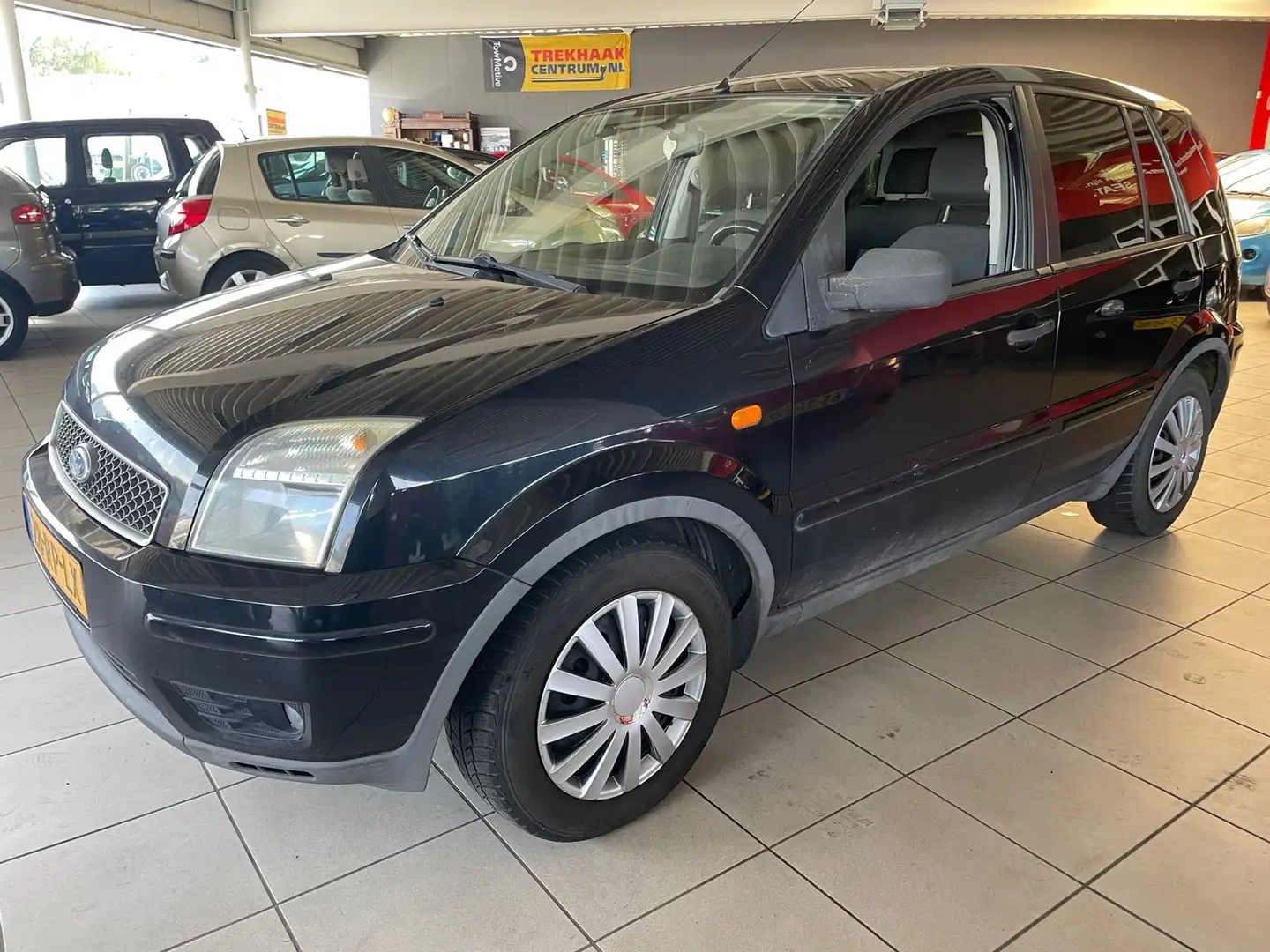 Ford Fusion 1.6-16V Futura Airco, Elektrisch Pakket, Nieuwe AP Noir - 1