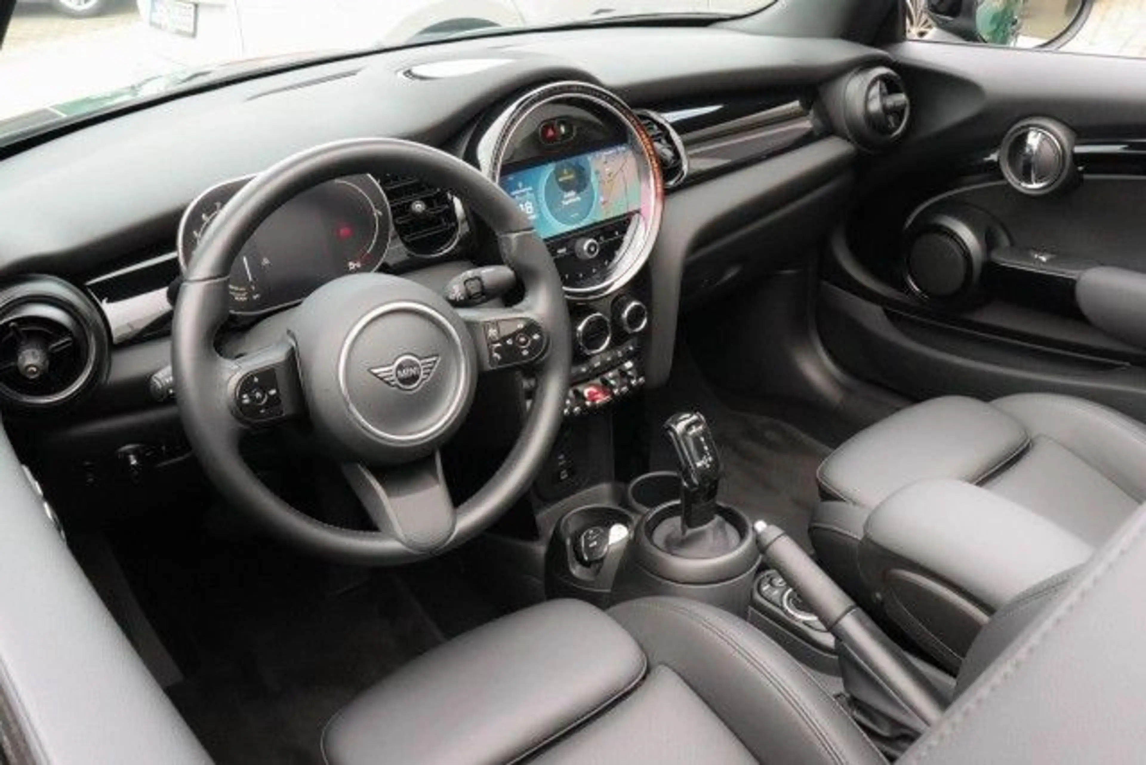 MINI Cooper Cabrio Classic Trim (EURO 6d)(OPF) Klima Navi — photo 8