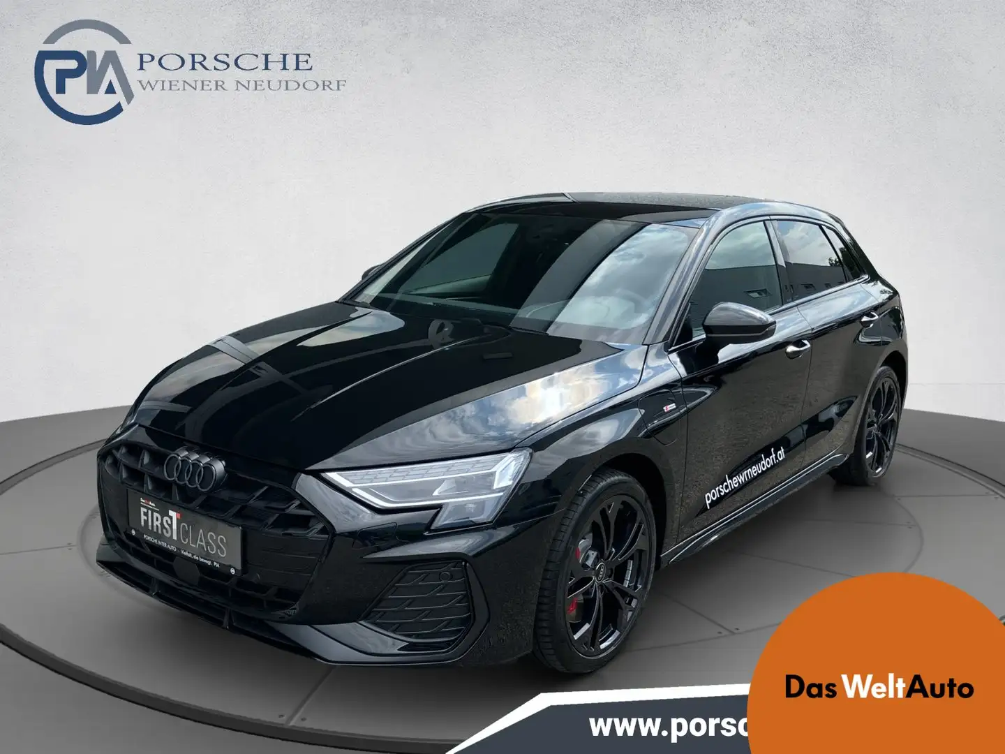 Audi A3 45 TFSI e S line Noir - 1