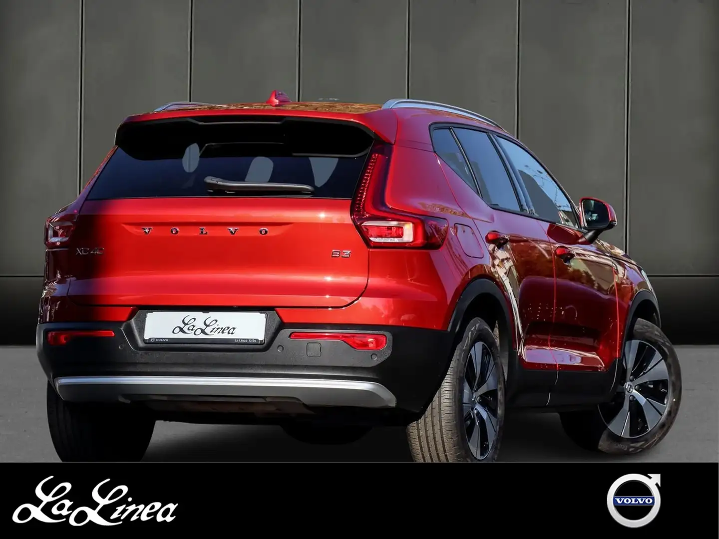 Volvo XC40 B3 (B) Core NP:51.120,-//ACC/RFK/MEMORY Rot - 2