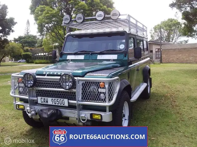 Land Rover Defender 300Tdi 110 | 1994 | Route 66 Auctions