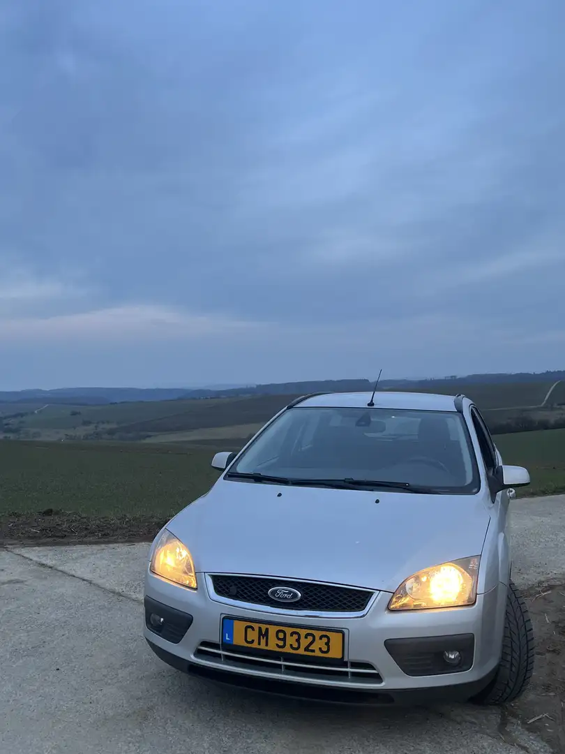 Ford Focus Turnier 1.8 Titanium - 2