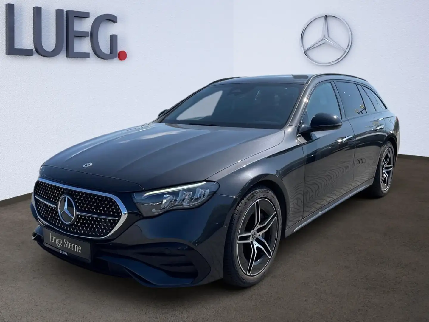 Mercedes-Benz E 200 T AMG-ADVANCED+NIGHT+AHK+LENKRADHZG+KAMERA Grau - 2