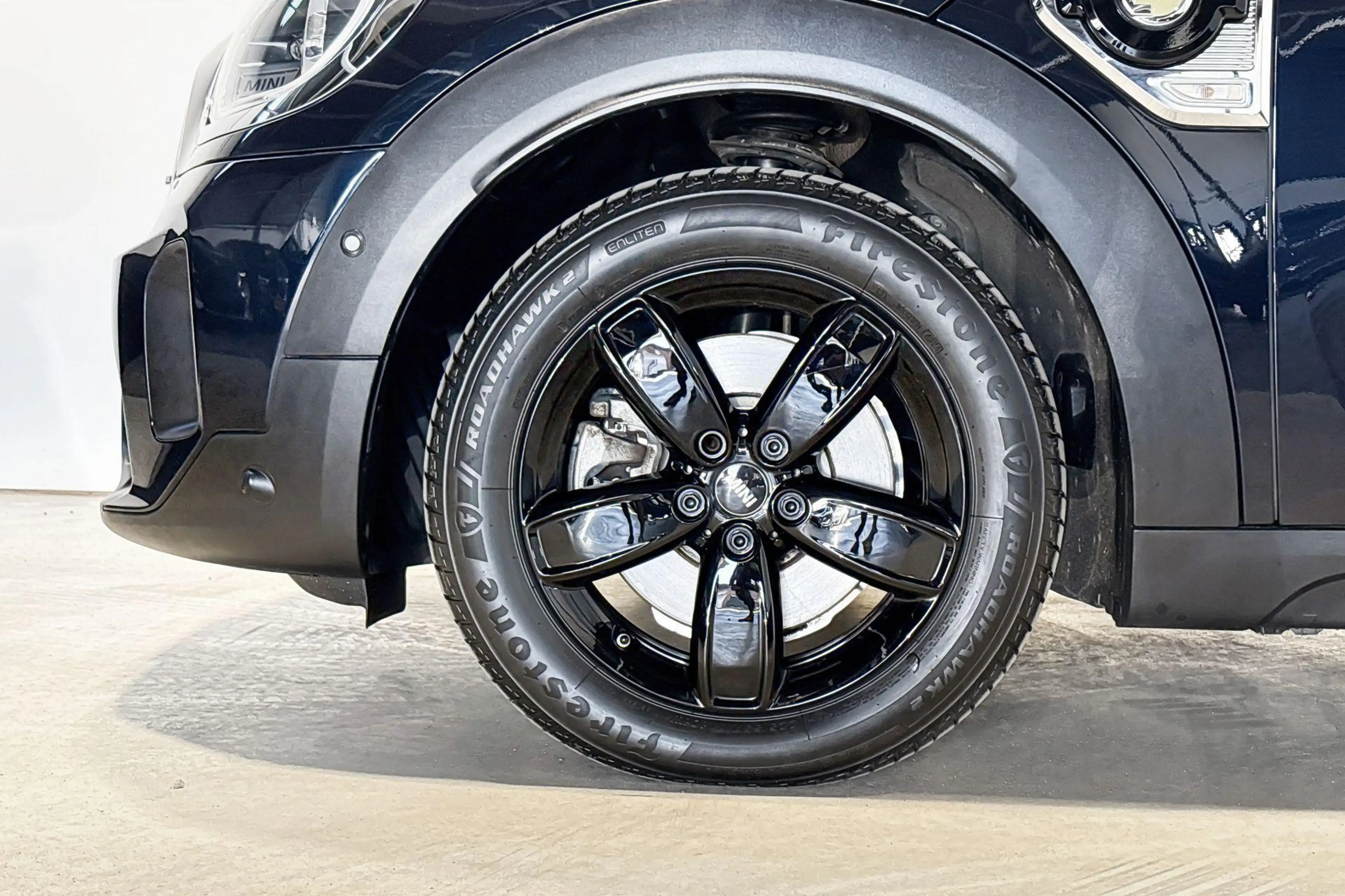 MINI Cooper SE Countryman ALL4 Classic — photo 4