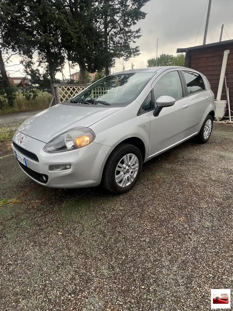 Fiat Punto 1.4 8V 5p. Nat. Pow. Virgin Radio Bianco - 2