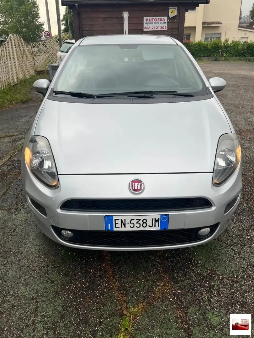 Fiat Punto 1.4 8V 5p. Nat. Pow. Virgin Radio Bianco - 1