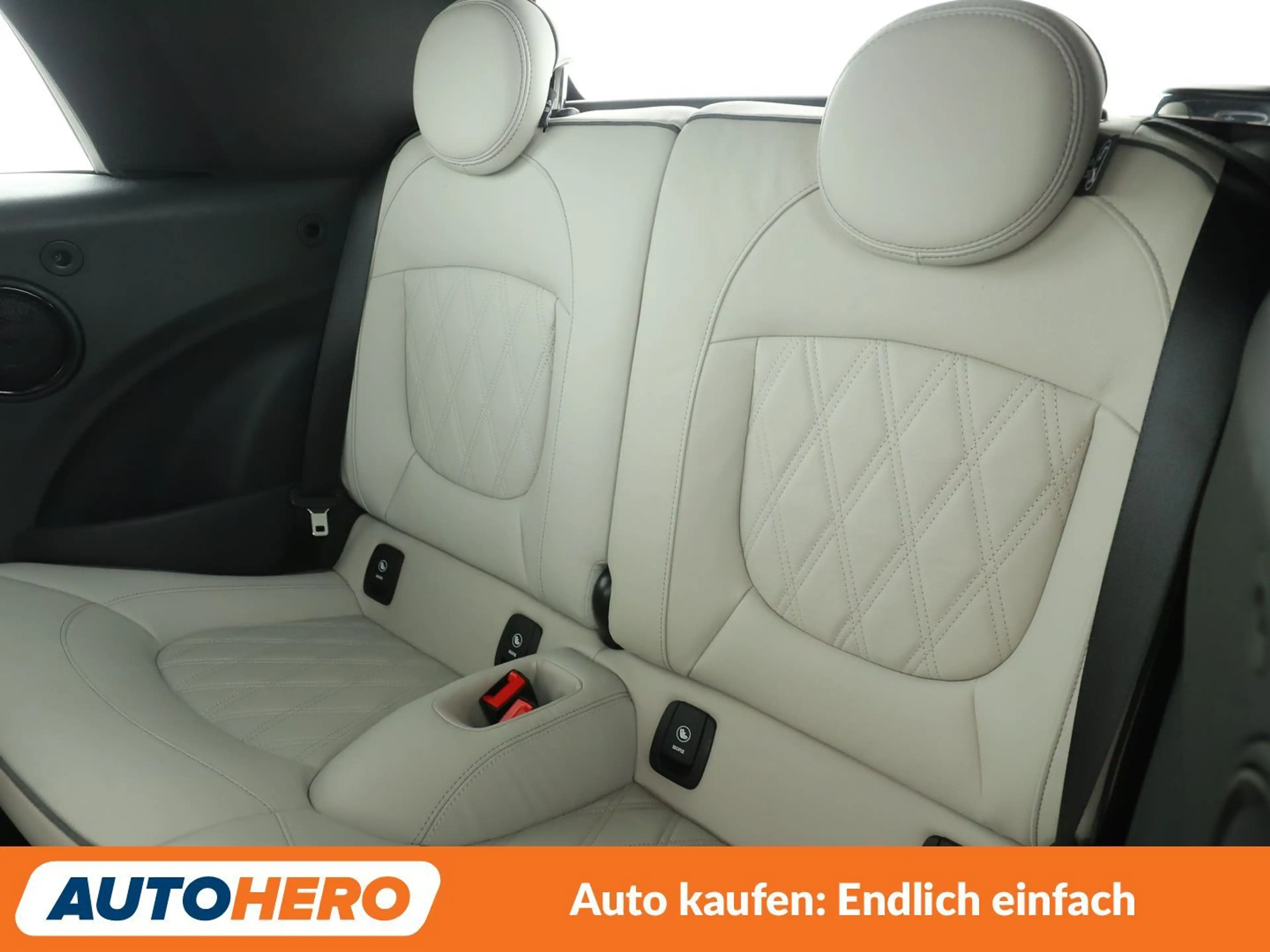 MINI One Cabrio One *NAVI*LED*TEMPO*PDC*SHZ* — photo 14