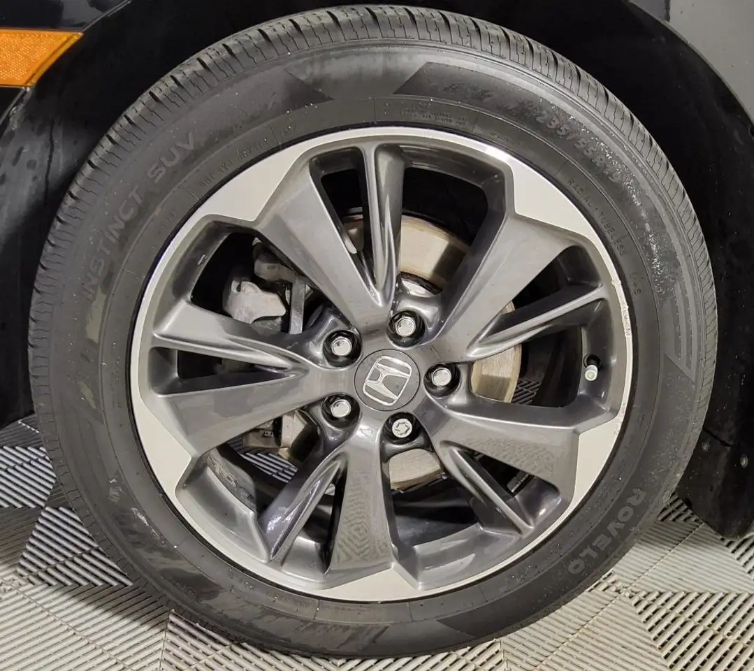 Honda Odyssey снимка Honda Odyssey