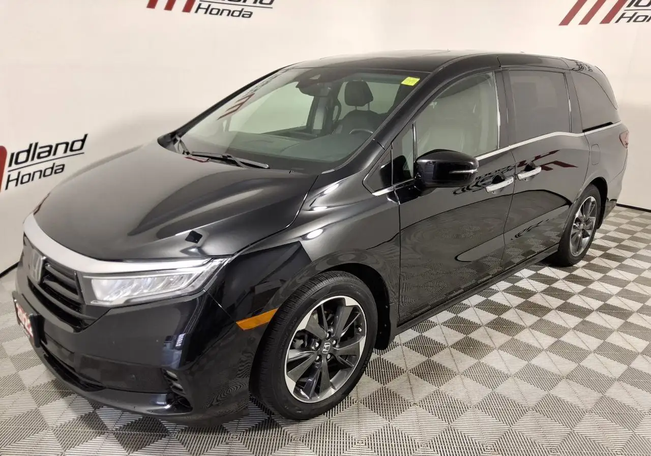 Honda Odyssey снимка Honda Odyssey