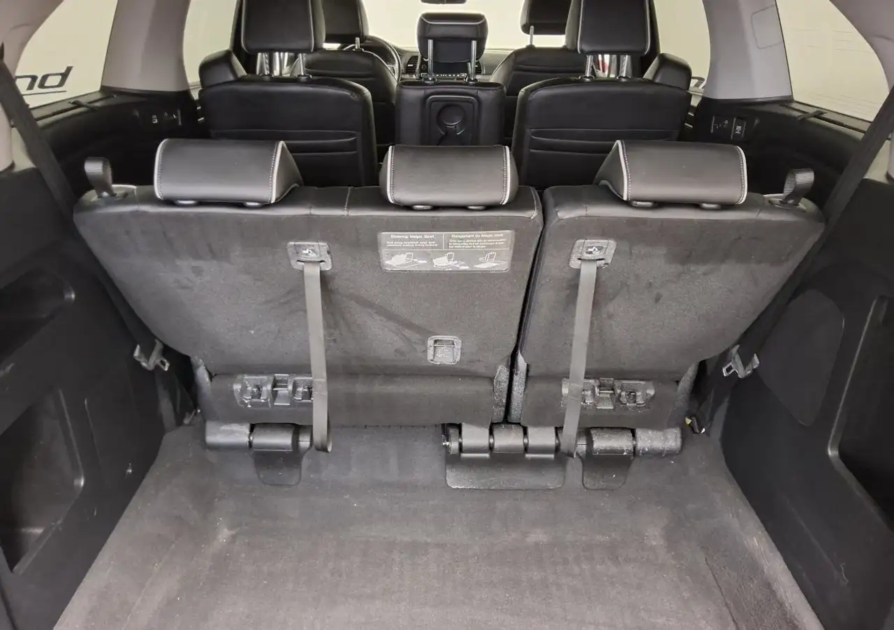 Honda Odyssey снимка Honda Odyssey