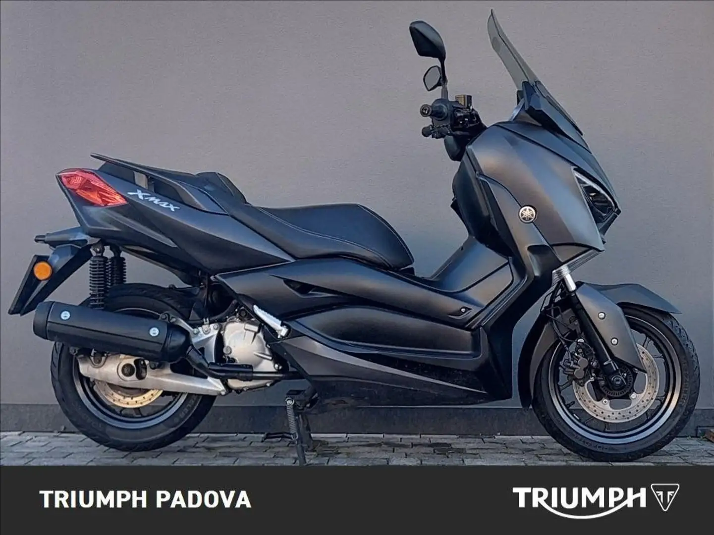 Yamaha X-Max 125 Noir - 1